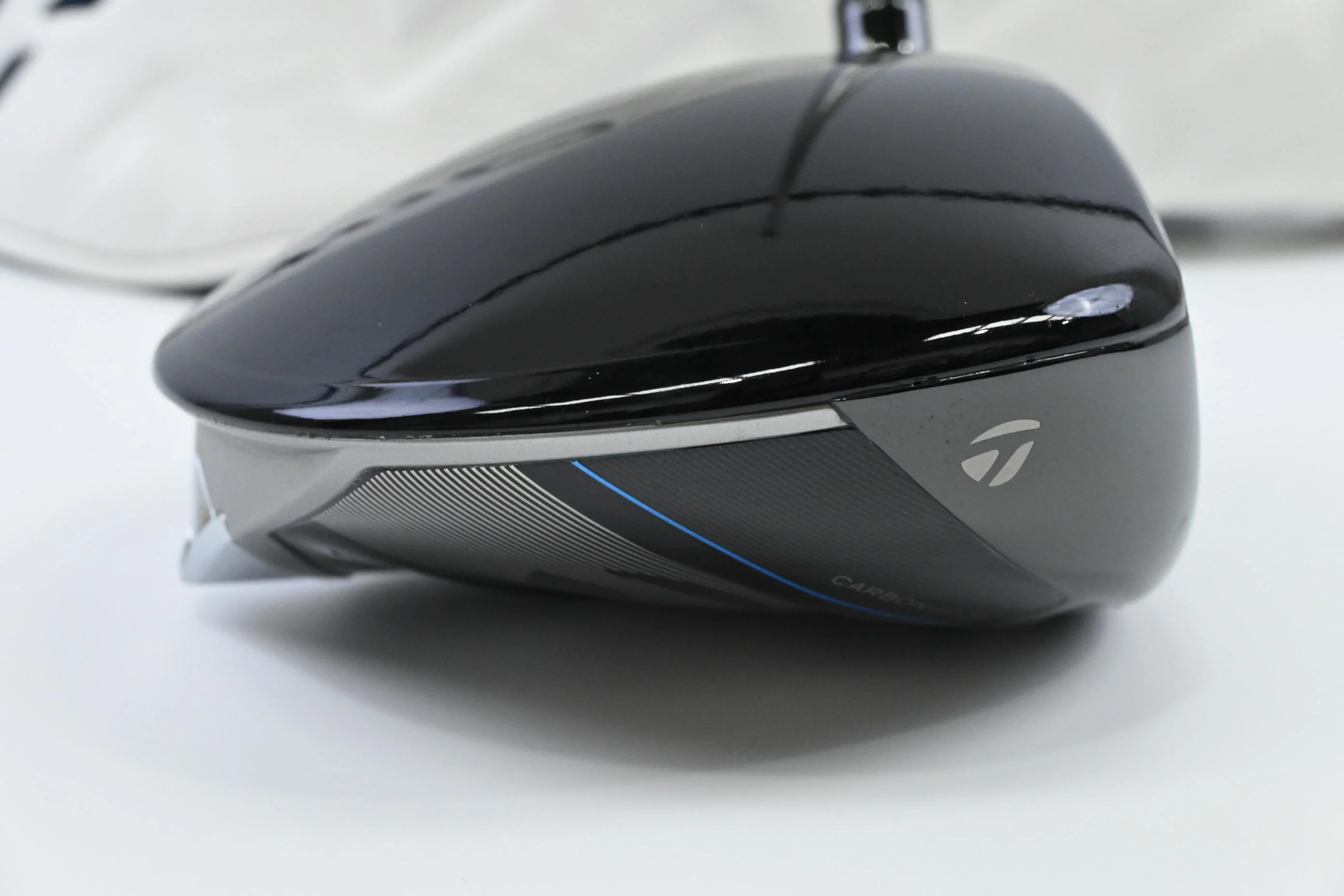 Taylormade Qi10 LS Driver / 9 Degree / Regular Flex Fujikura Speeder NX TCS - Image 3