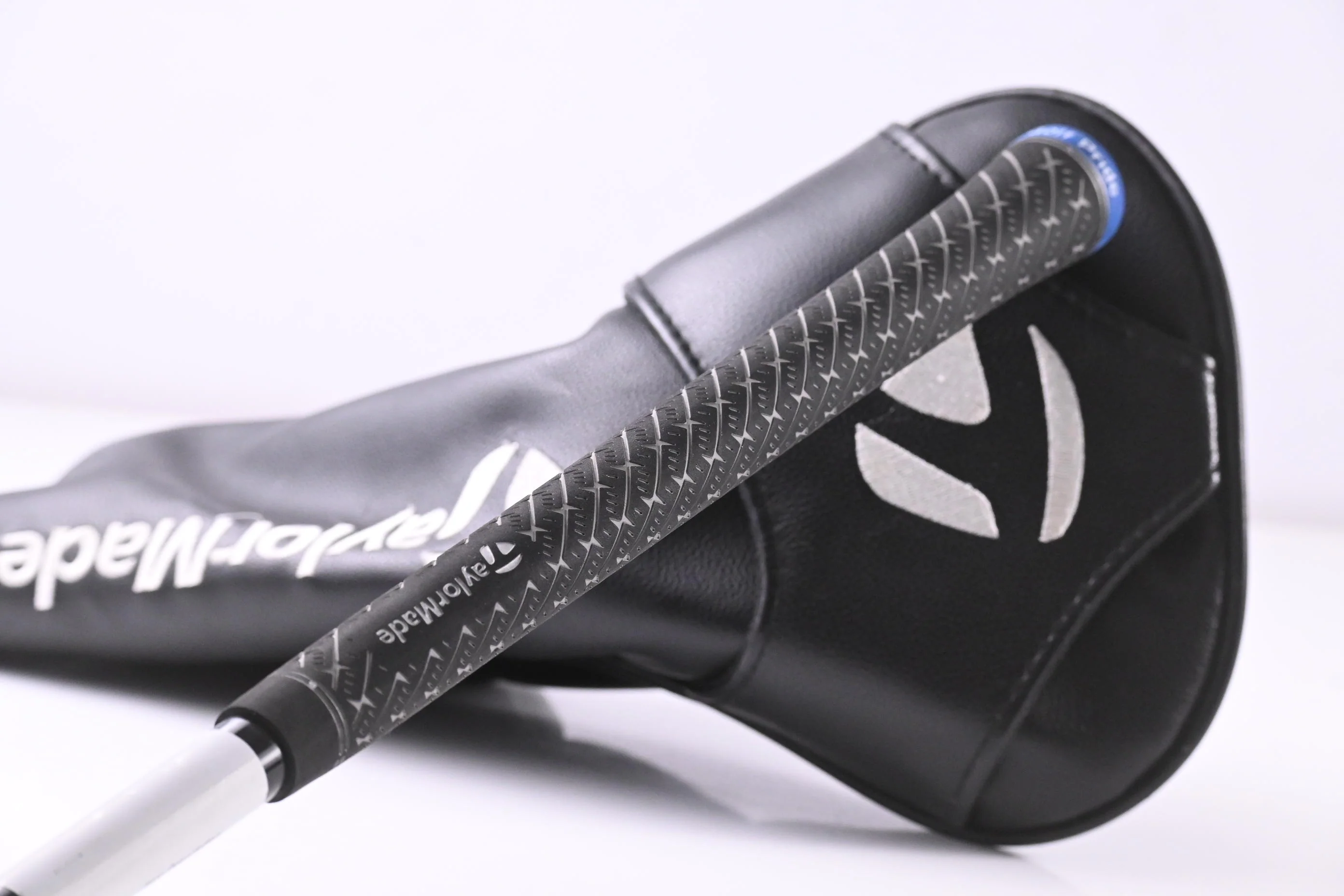 Taylormade Qi10 LS Driver / 8 Degree / Stiff Flex Fujikura Speeder NX TCS 50 - Image 8
