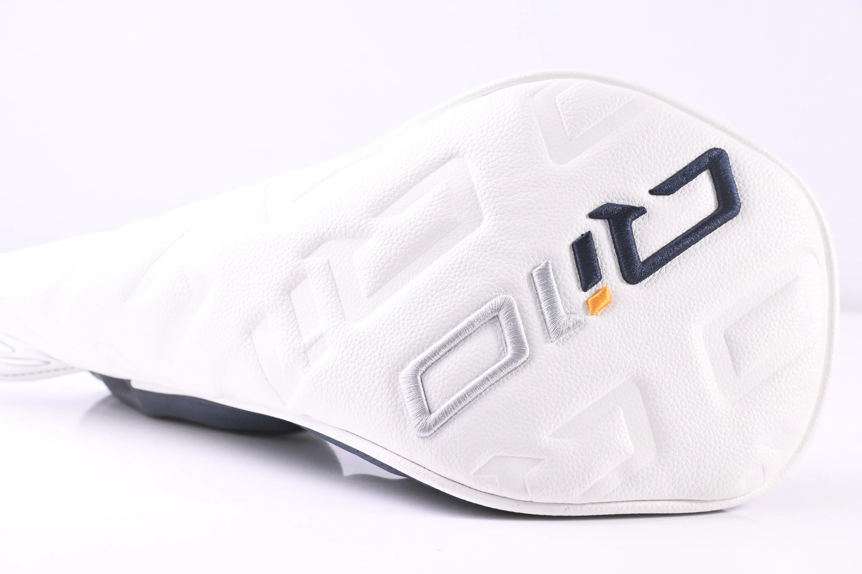 Taylormade Qi10 LS Driver / 8 Degree / Stiff Flex Kai'li White Darkwaves 60 - Image 9