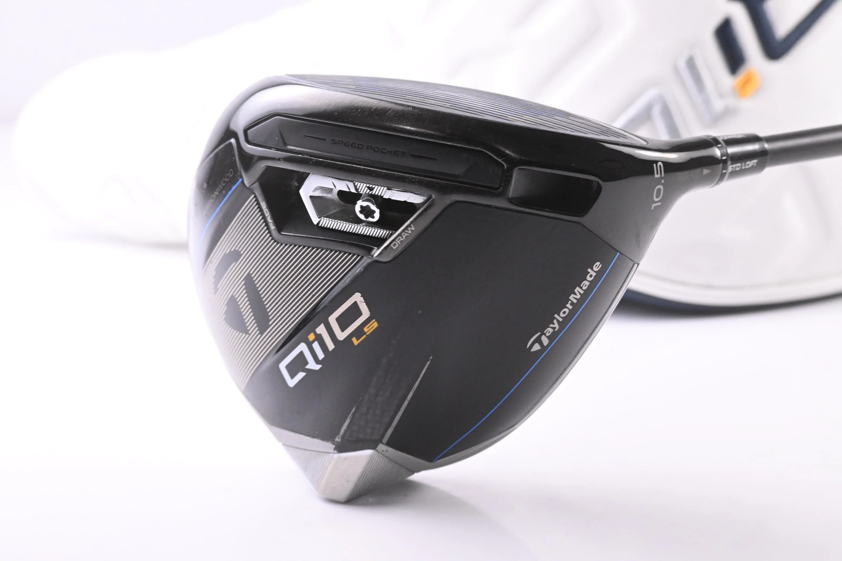 Taylormade Qi10 LS Driver / 10.5 Degree / Stiff Flex Graphite Design Tour AD IZ - Image 2