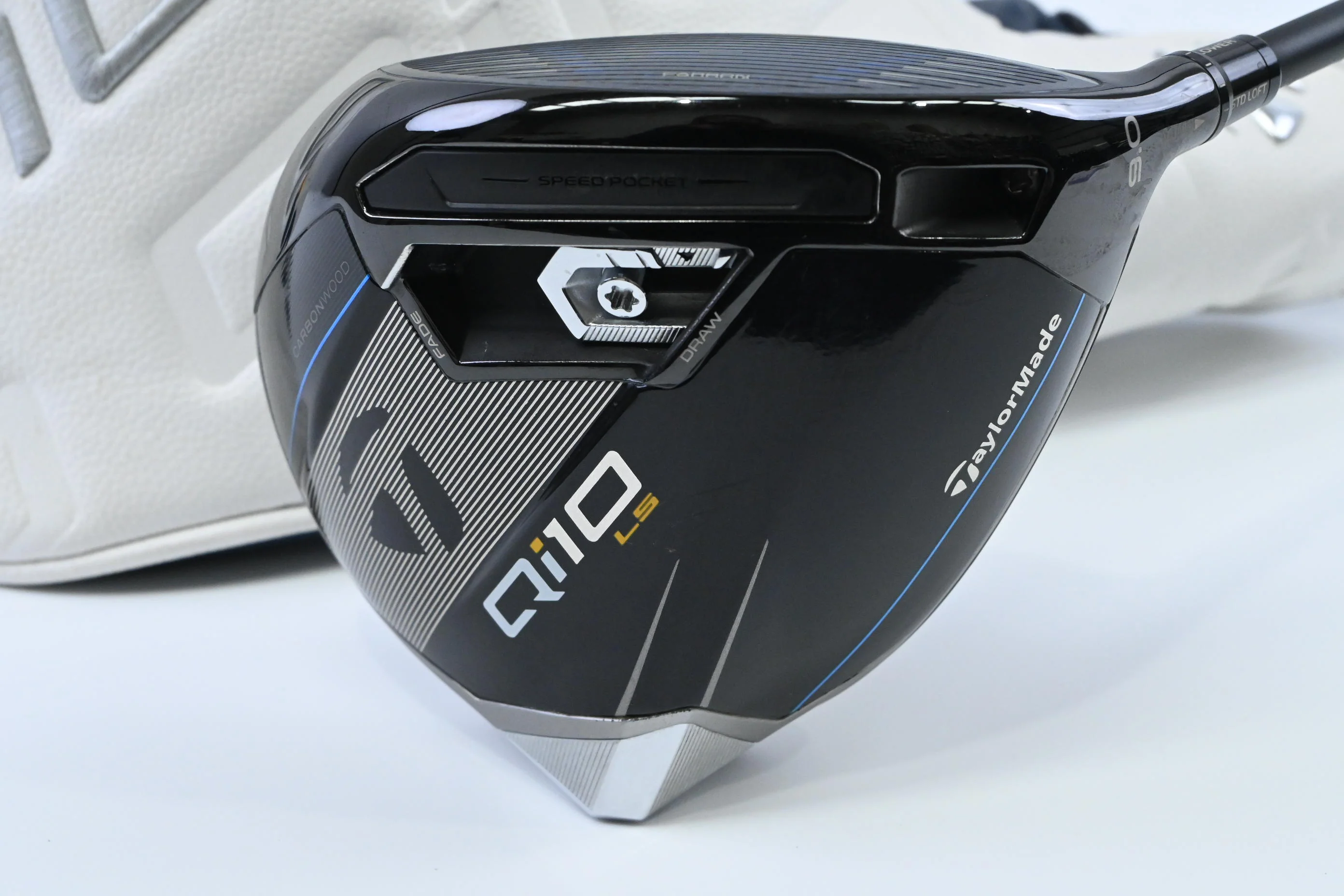 Taylormade Qi10 LS Driver / 9 Degree / Stiff Flex Tensei AV Blue 65 Shaft - Image 2