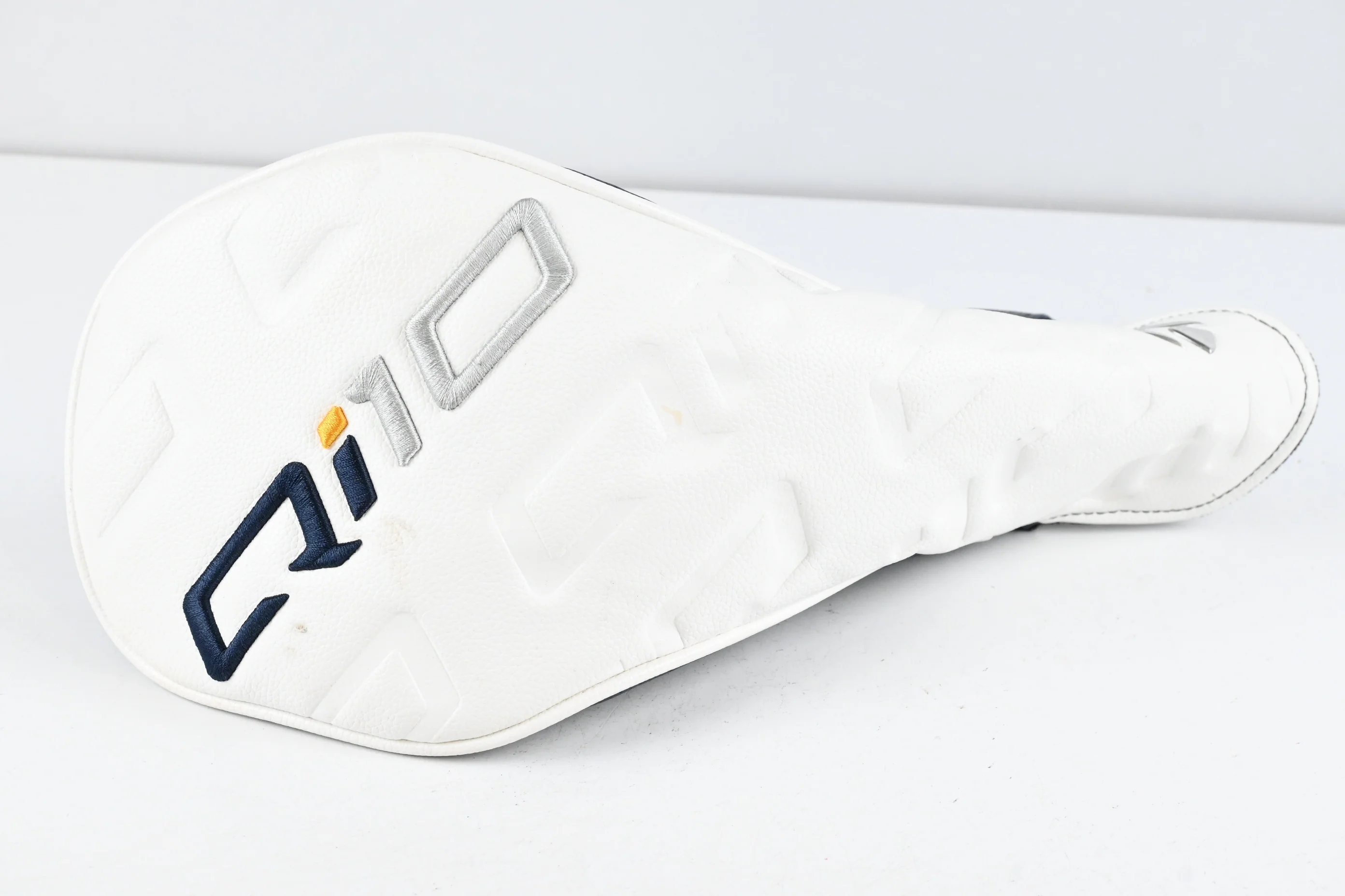 Taylormade Qi10 LS Driver / 9 Degree / Stiff Flex Diamana S+ 60 Shaft - Image 9