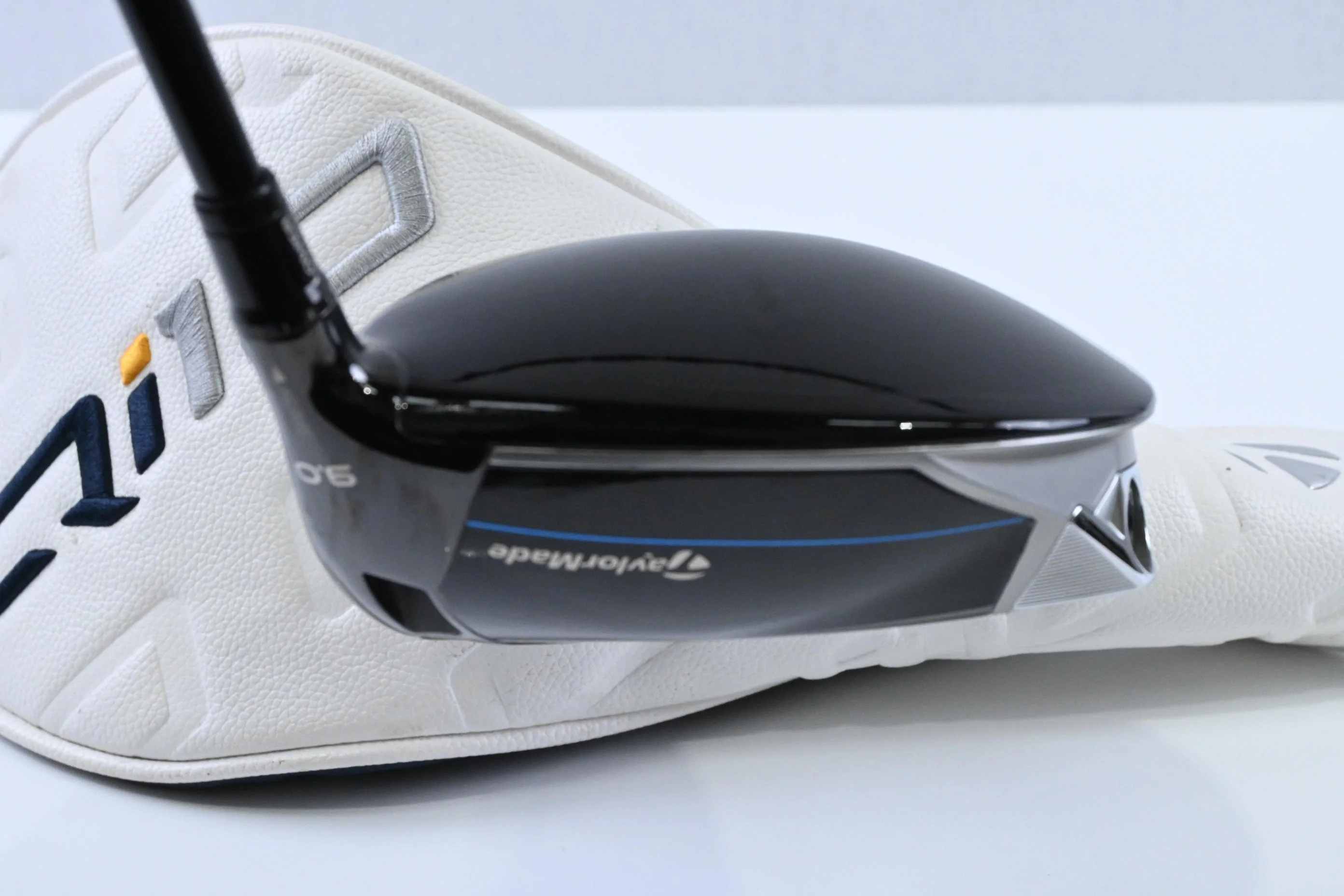 Taylormade Qi10 LS Driver / 9 Degree / Stiff Flex HZRDUS Gen4 Black 60 Shaft - Image 5