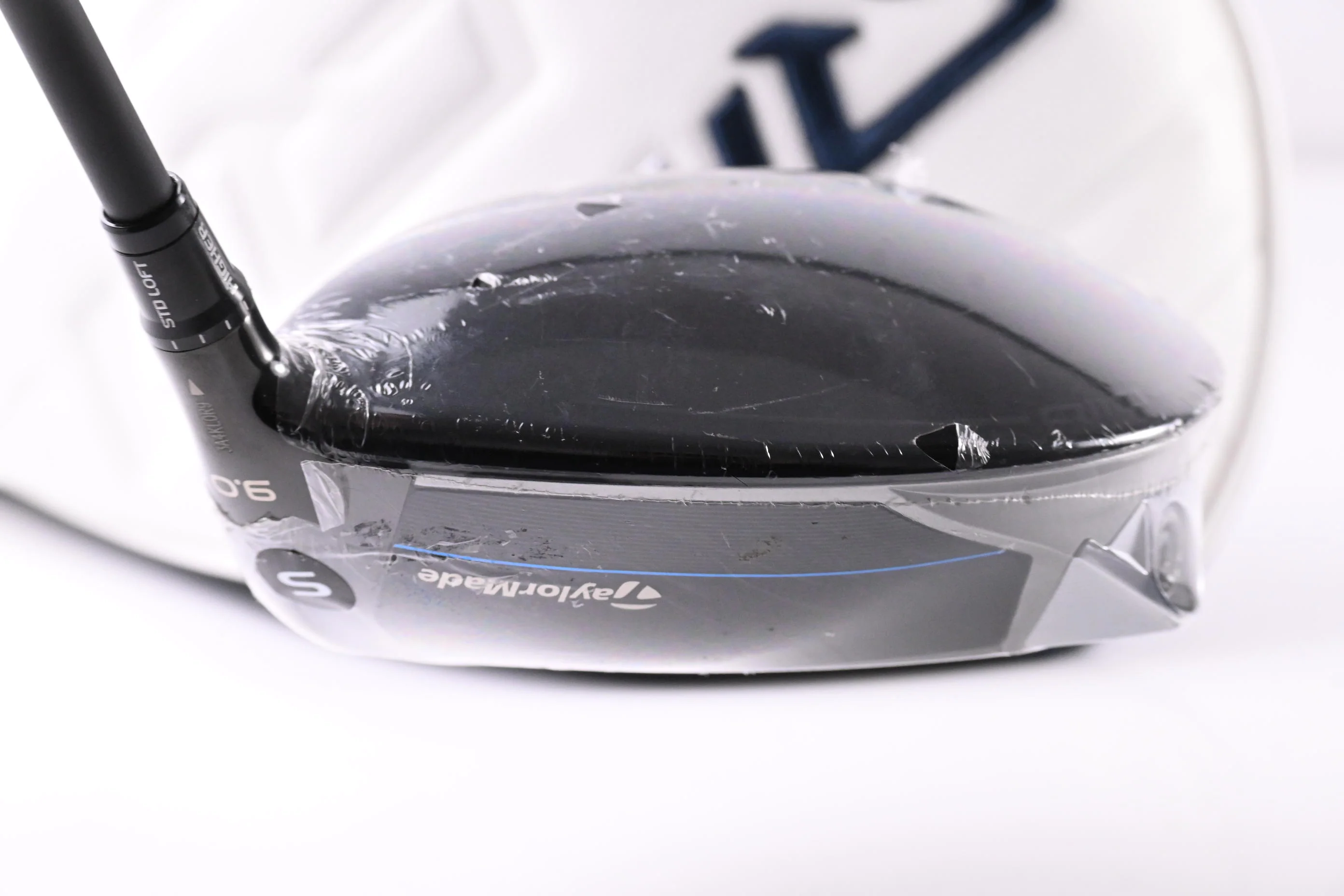 Taylormade Qi10 LS Driver / 9 Degree / Stiff Flex Tensei AV Limited Black 65 Shaft - Image 5