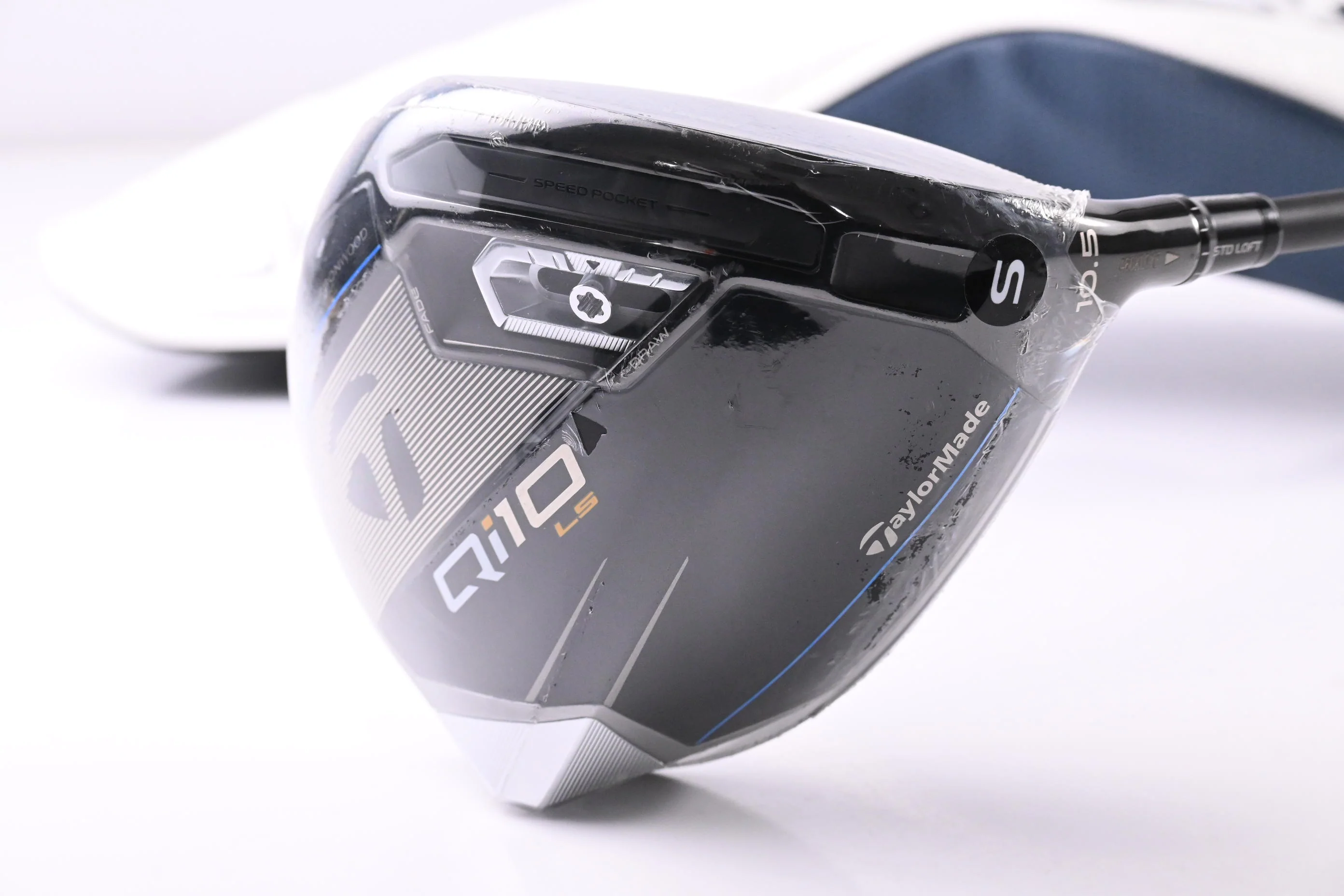 Taylormade Qi10 LS Driver / 10.5 Degree / Stiff Flex Tensei AV Limited Black 65 Shaft - Image 2