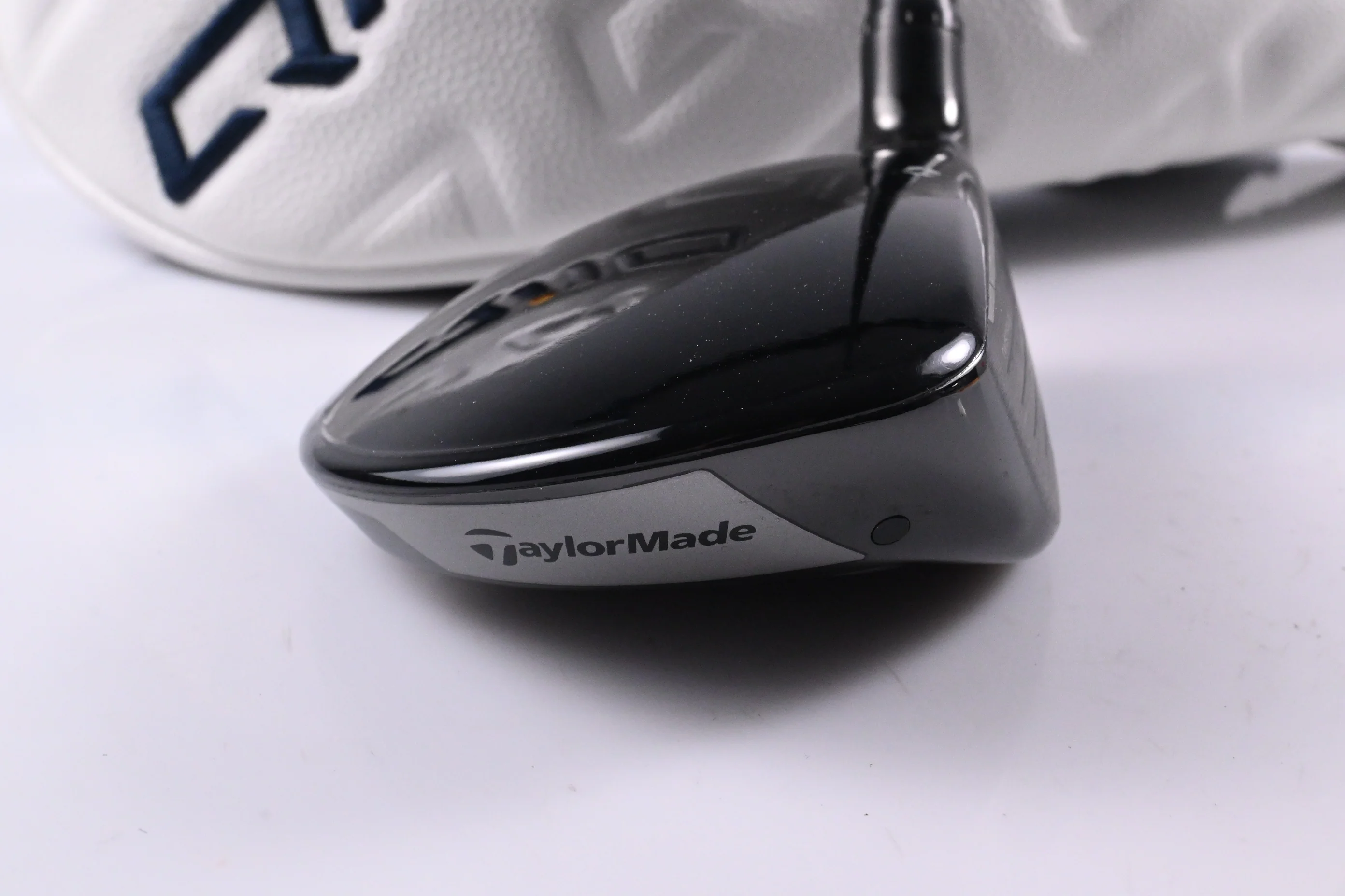 Taylormade Qi10 Tour #3 Wood / 15 Degree / Stiff Flex Tensei AV Blue 75 Shaft - Image 3