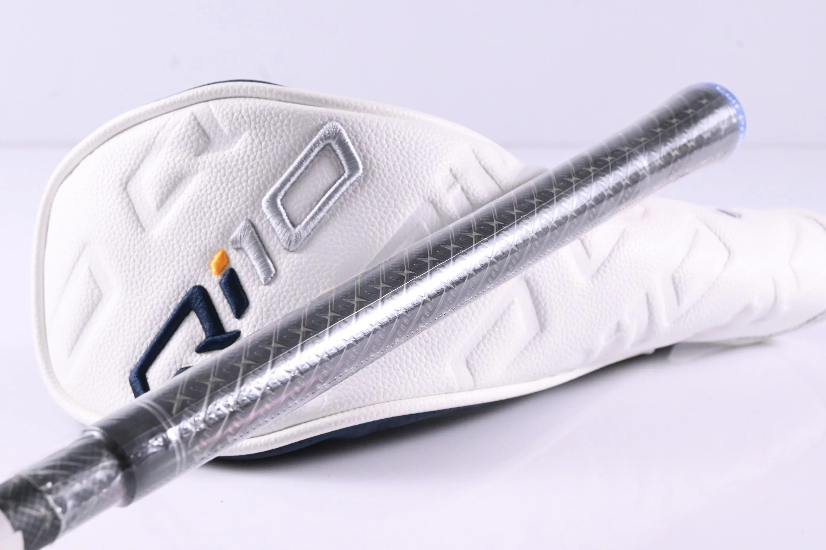 Taylormade Qi10 Tour #5 Wood / 18 Degree / Regular Flex Tensei AV Blue 65 Shaft - Image 8