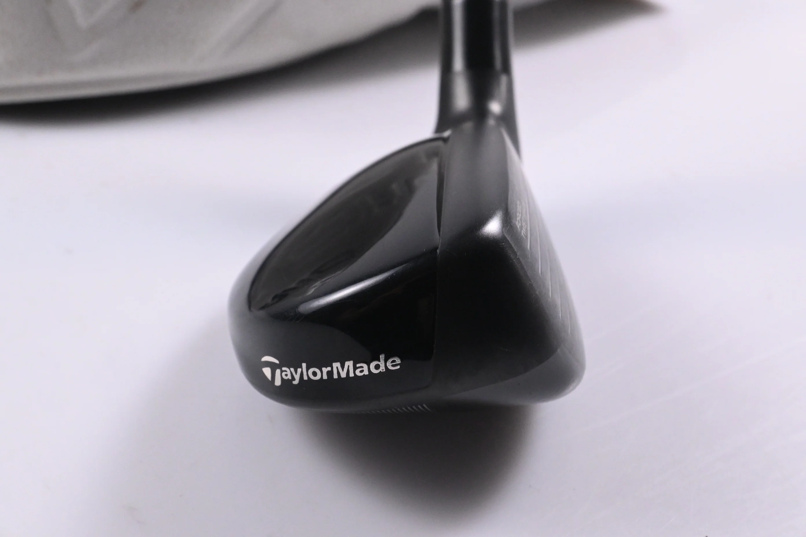 Taylormade Qi10 Tour #4 Hybrid / 22 Degree / Regular Flex UST Mamiya Helium 59 - Image 3