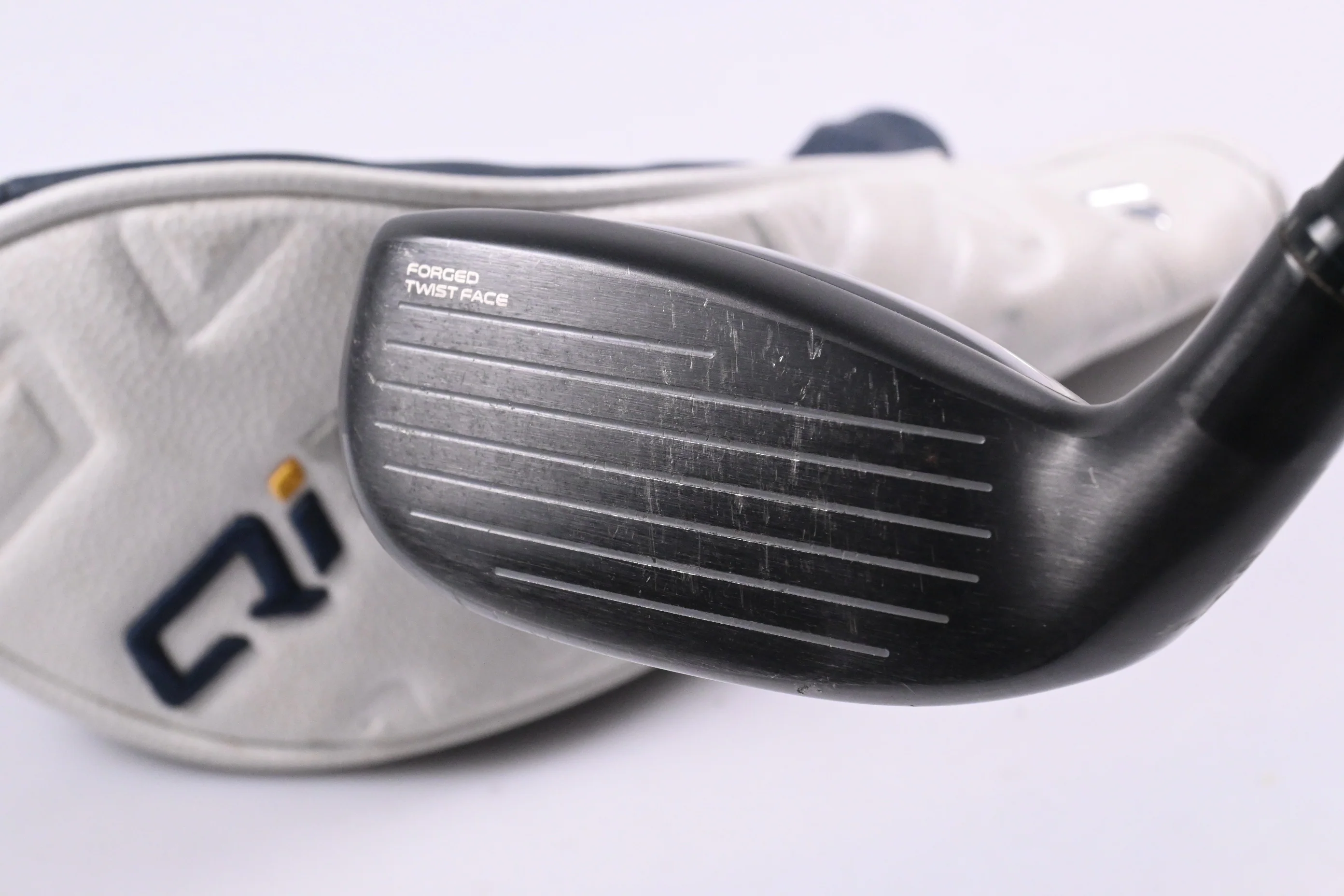 Taylormade Qi10 Tour #4 Hybrid / 22 Degree / Regular Flex UST Mamiya Helium 59 - Image 4
