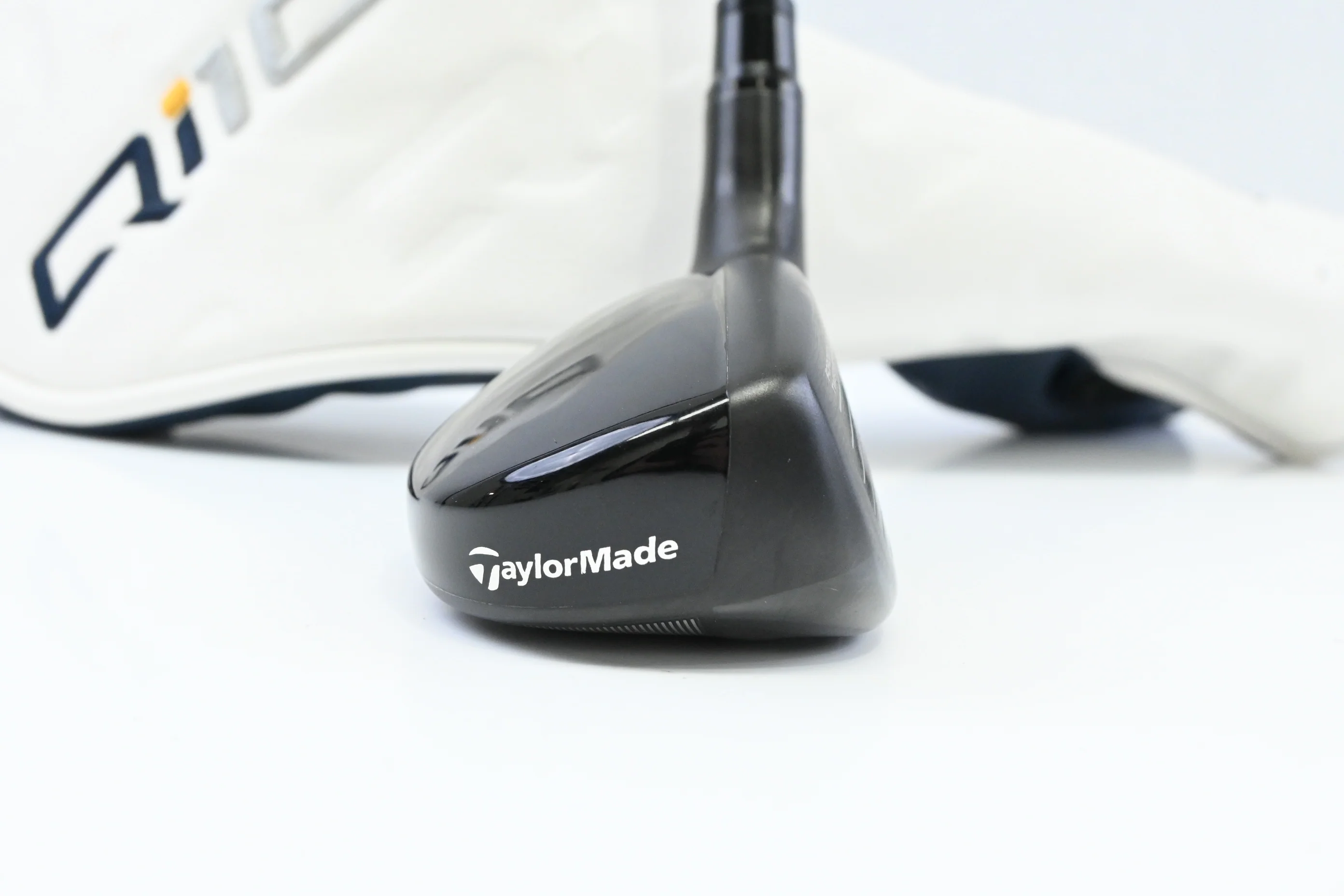 Taylormade Qi10 Tour #3 Hybrid / 19.5 Degree / Stiff Flex Tensei AV Limited 75 - Image 3