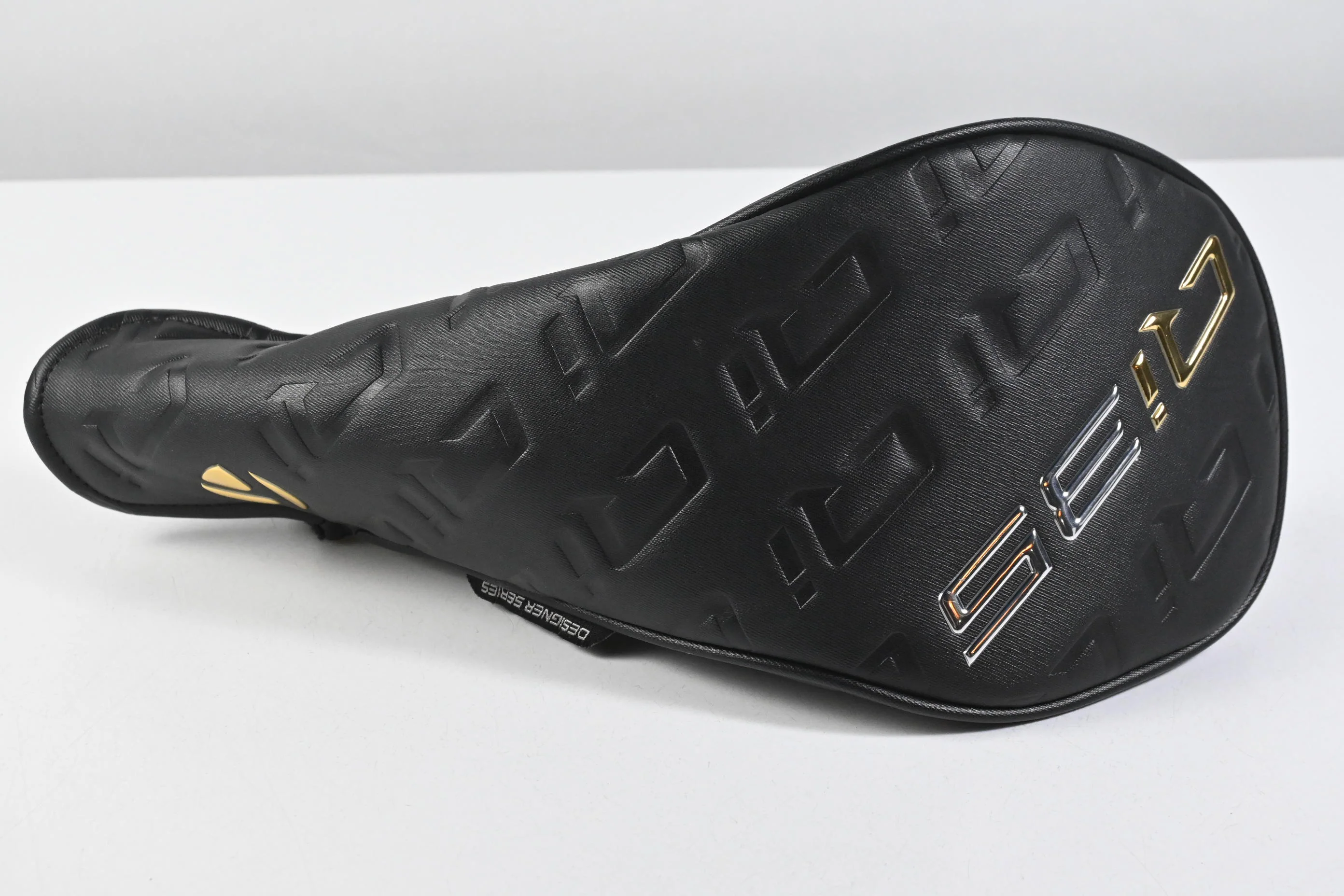 Taylormade Qi35 Designer Series Driver / 10.5 Degree / Regular Flex Diamana T+60 - Image 9