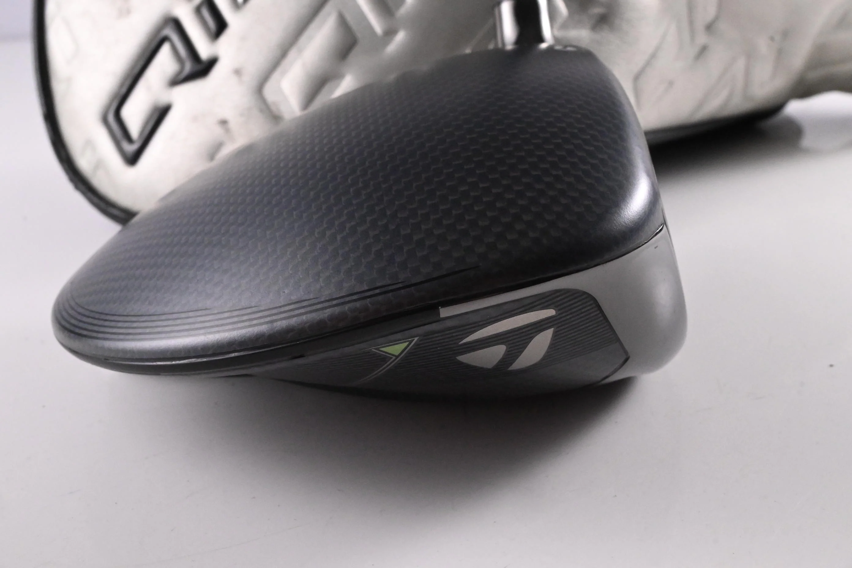 Taylormade Qi35 Driver / 10.5 Degree / X-Flex Diamana T+ 60 Shaft - Image 3