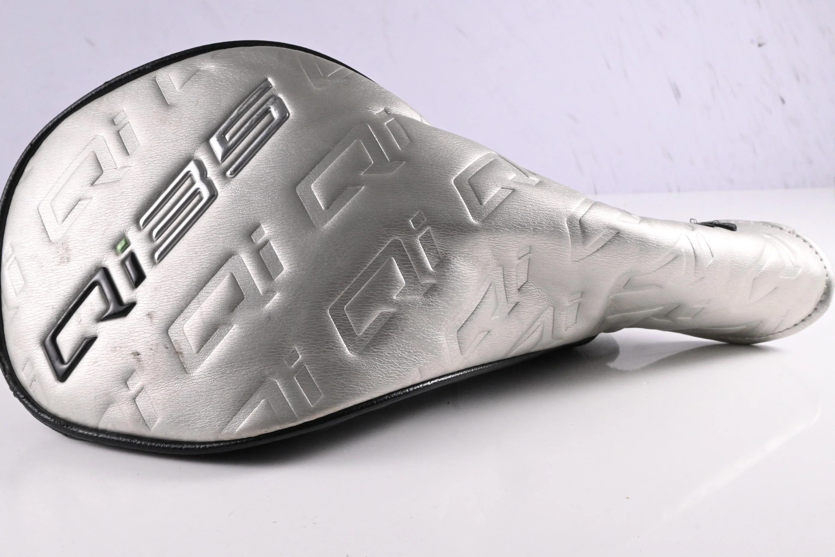 Taylormade Qi35 Driver / 10.5 Degree / X-Flex Diamana T+ 60 Shaft - Image 9