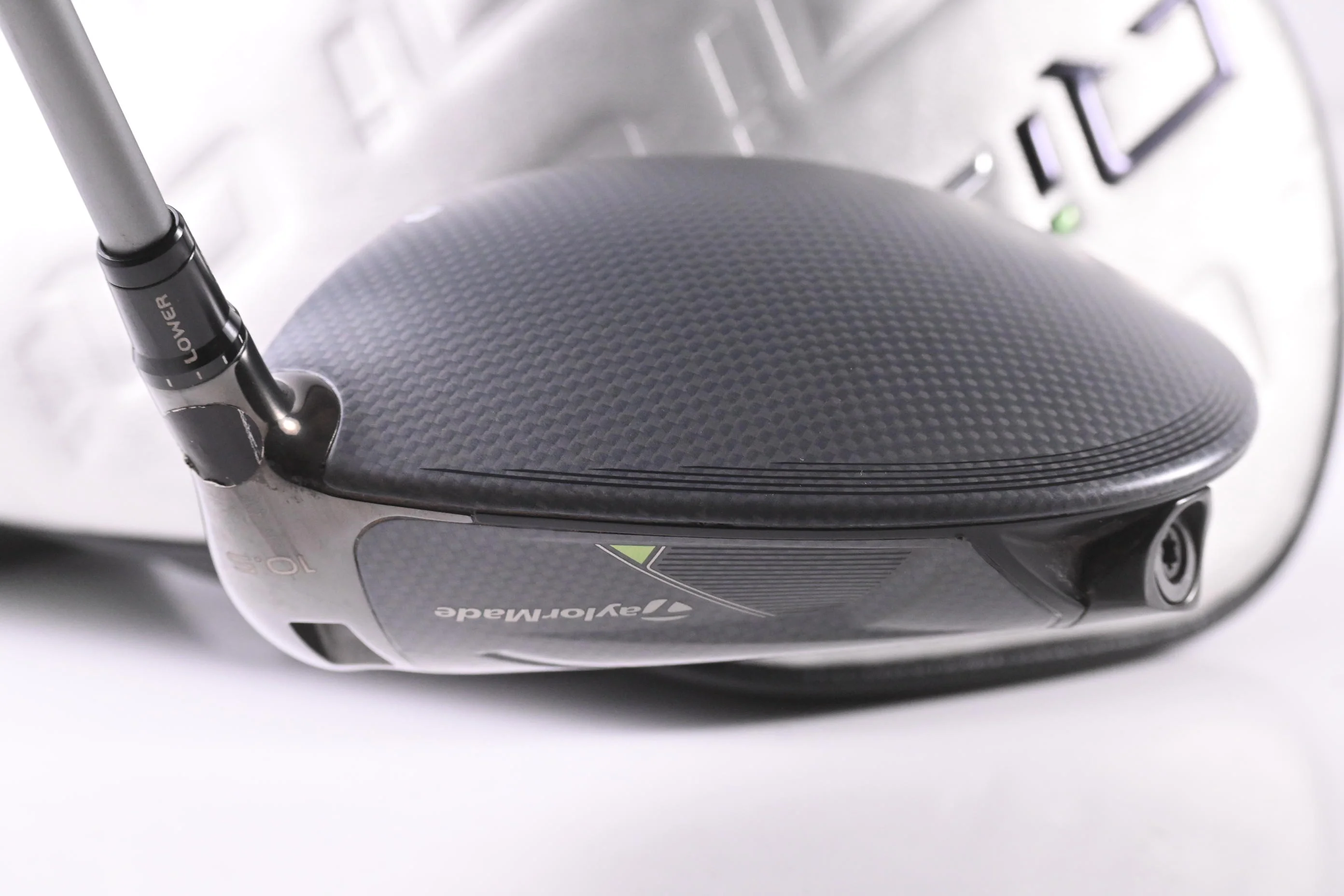 Taylormade Qi35 Driver / 10.5 Degree / Regular Flex Fujikura Air Speeder 50 - Image 5