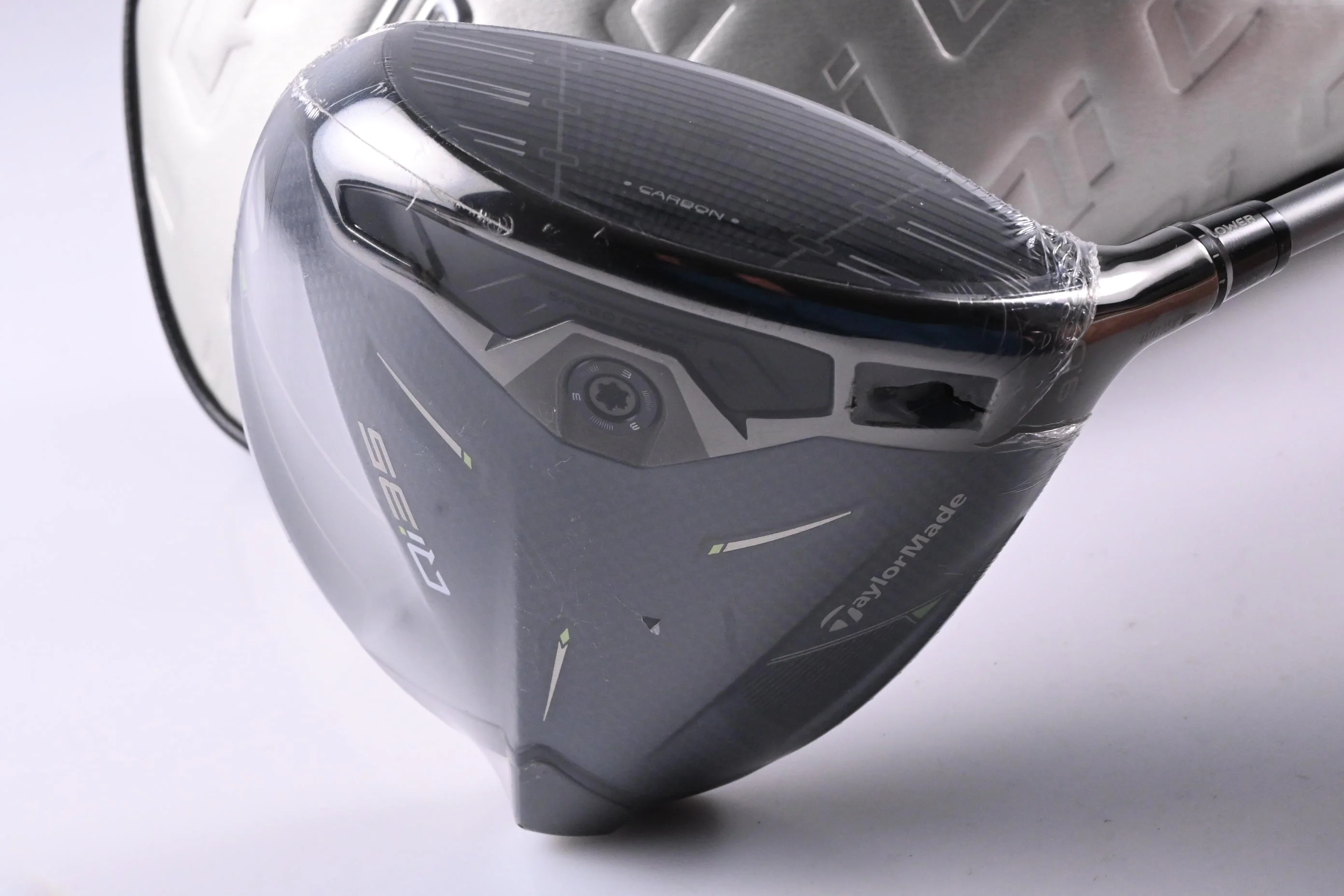 Taylormade Qi35 Driver / 9 Degree / Regular Flex Fujikura Air Speeder 50 Shaft - Image 2