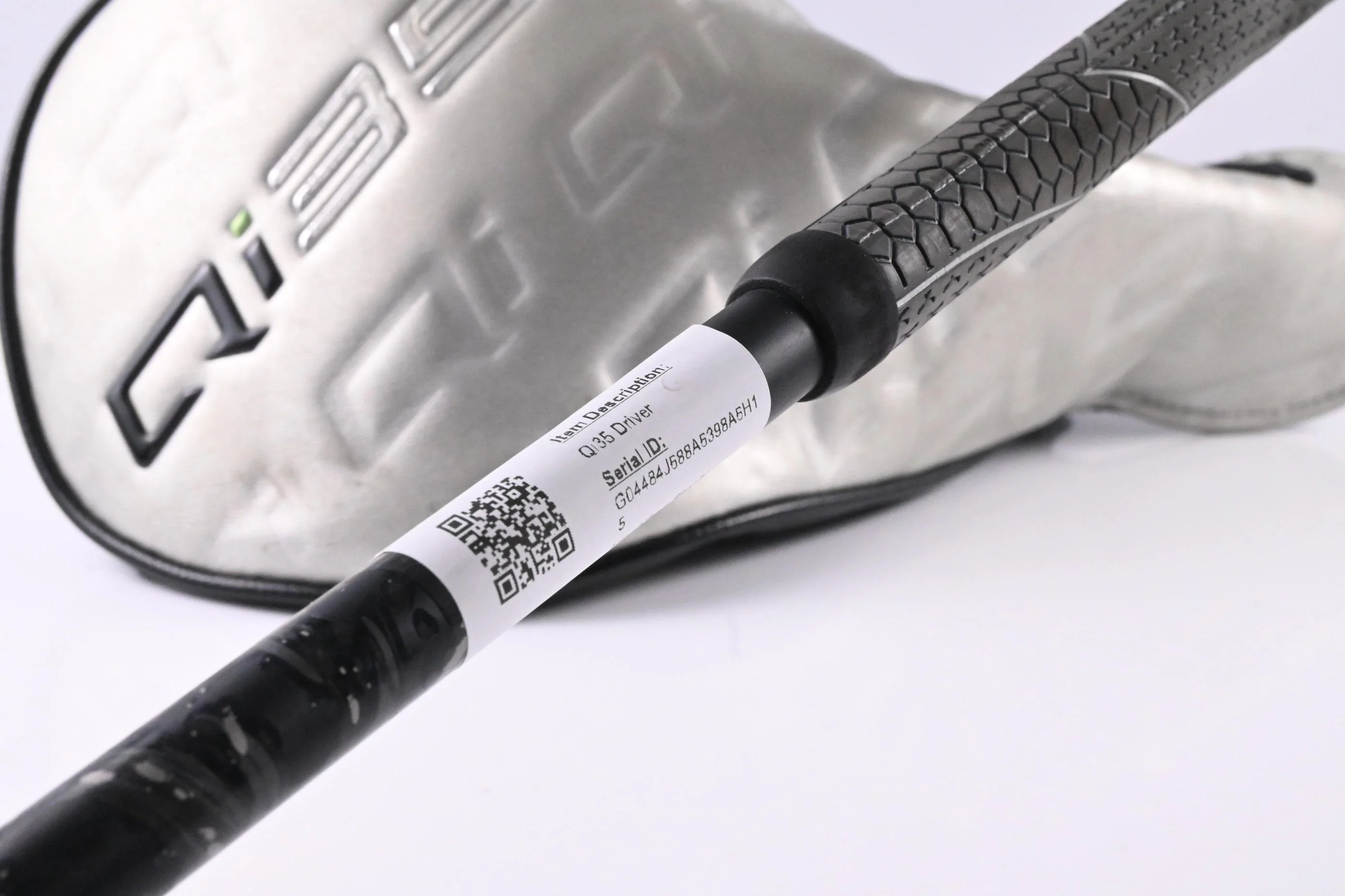 Taylormade Qi35 Driver / 10.5 Degree / X-Flex Kai'li Blue Dark Wave 60 Shaft - Image 8
