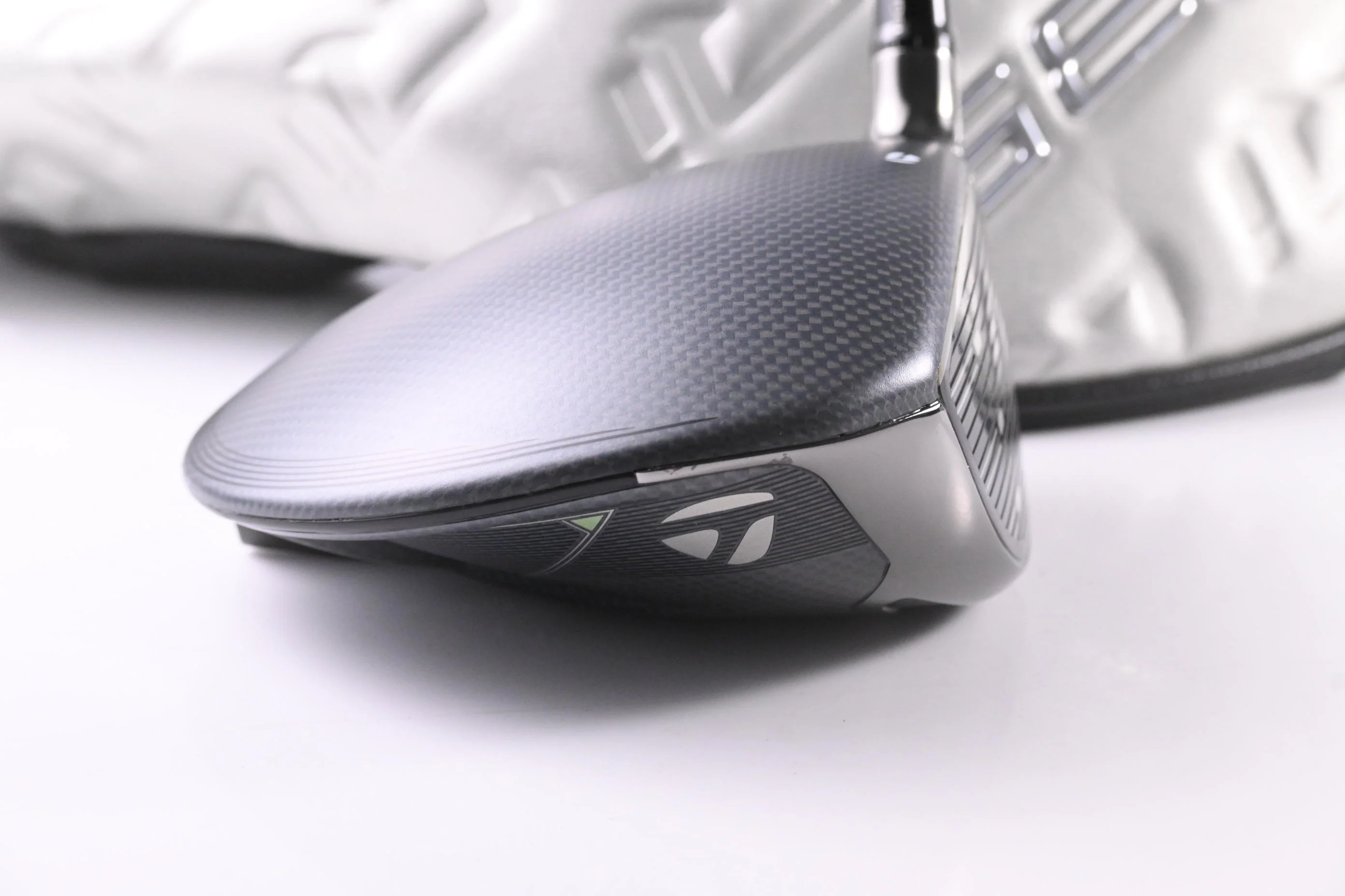 Taylormade Qi35 Driver / 9 Degree / Stiff Flex Mitsubishi Diamana T+ 60 Shaft - Image 3