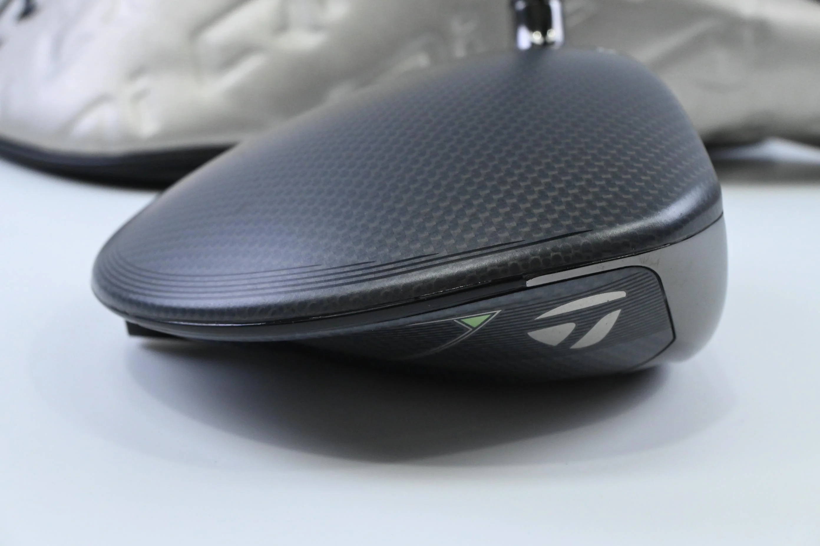 Taylormade Qi35 Driver / 9 Degree / Stiff Flex Kai'li Dark Waves Blue CB 60 - Image 3