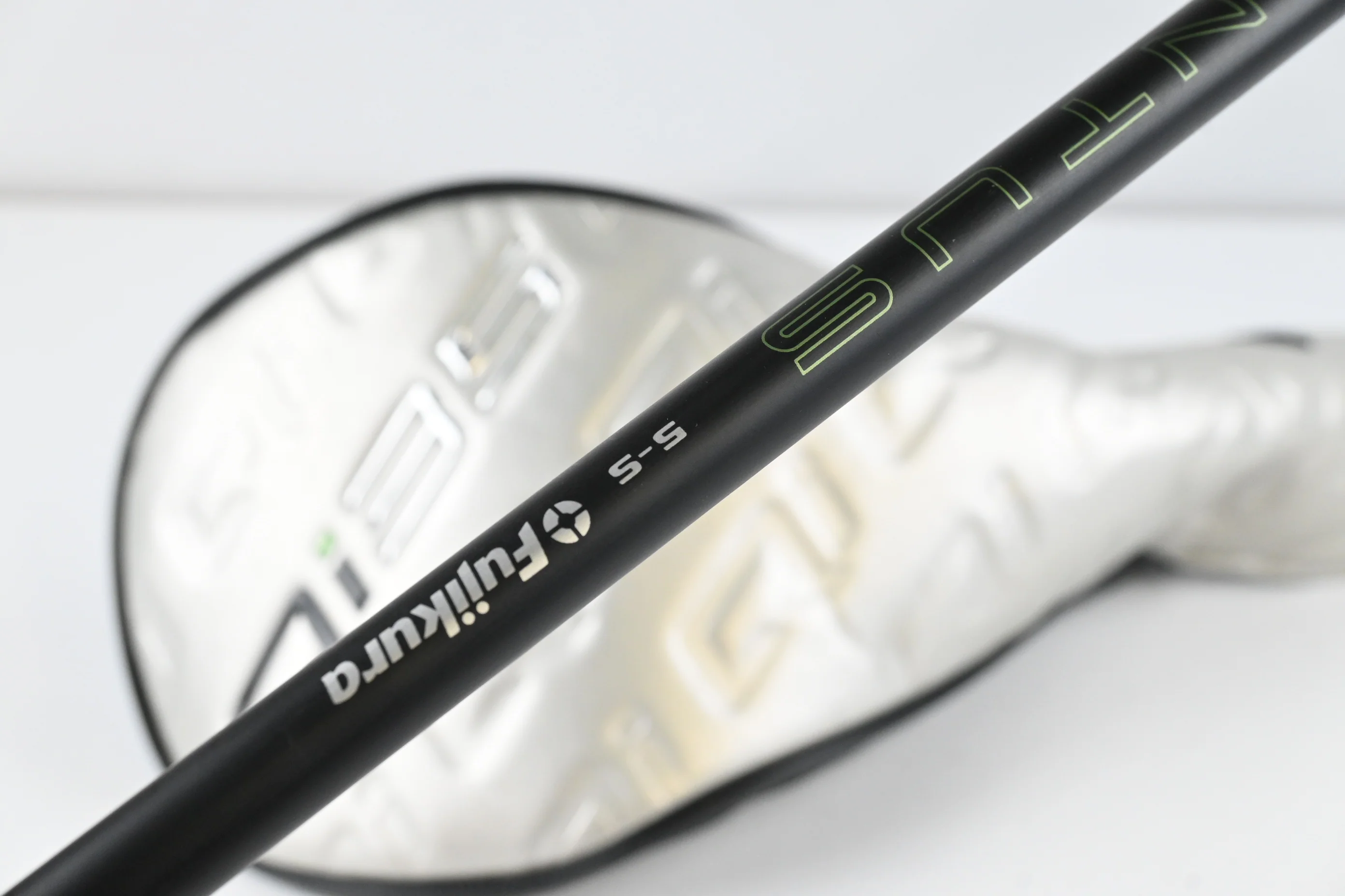 Taylormade Qi35 Driver / 9 Degree / Stiff Flex Fujikura Ventus Blue 5 Shaft - Image 6