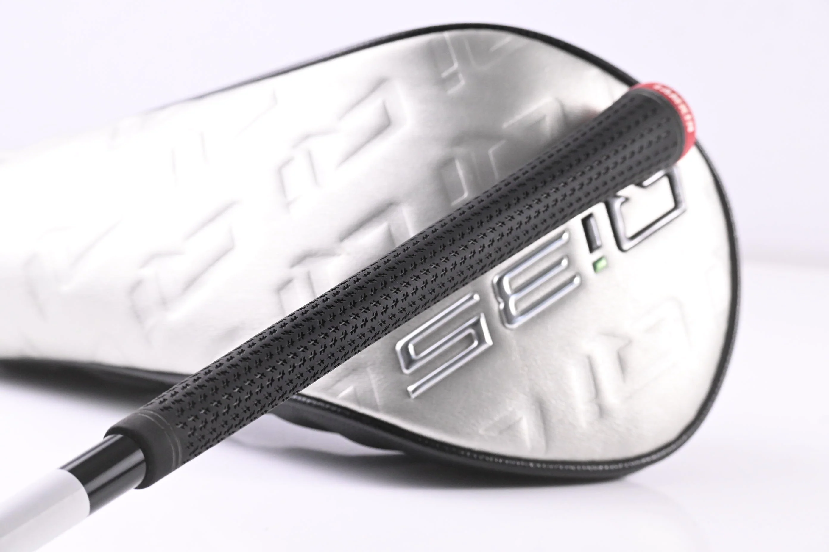 Taylormade Qi35 Driver / 10.5 Degree / Senior Flex Fujikura Ventus Red 5 Shaft - Image 8