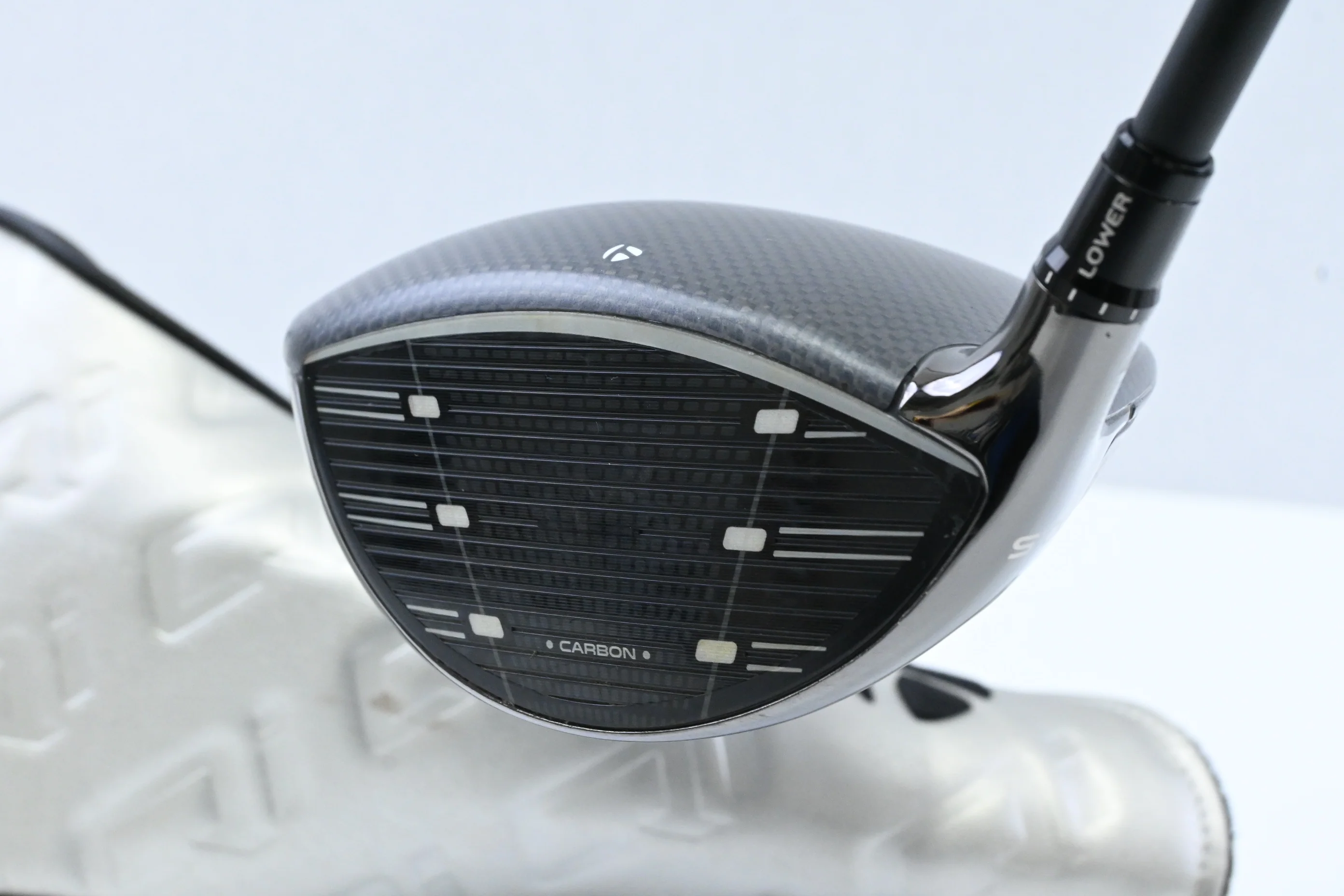 Taylormade Qi35 Driver/ 10.5 Degree / Regular Flex Fujikura Ventus Blue 5 - Image 4