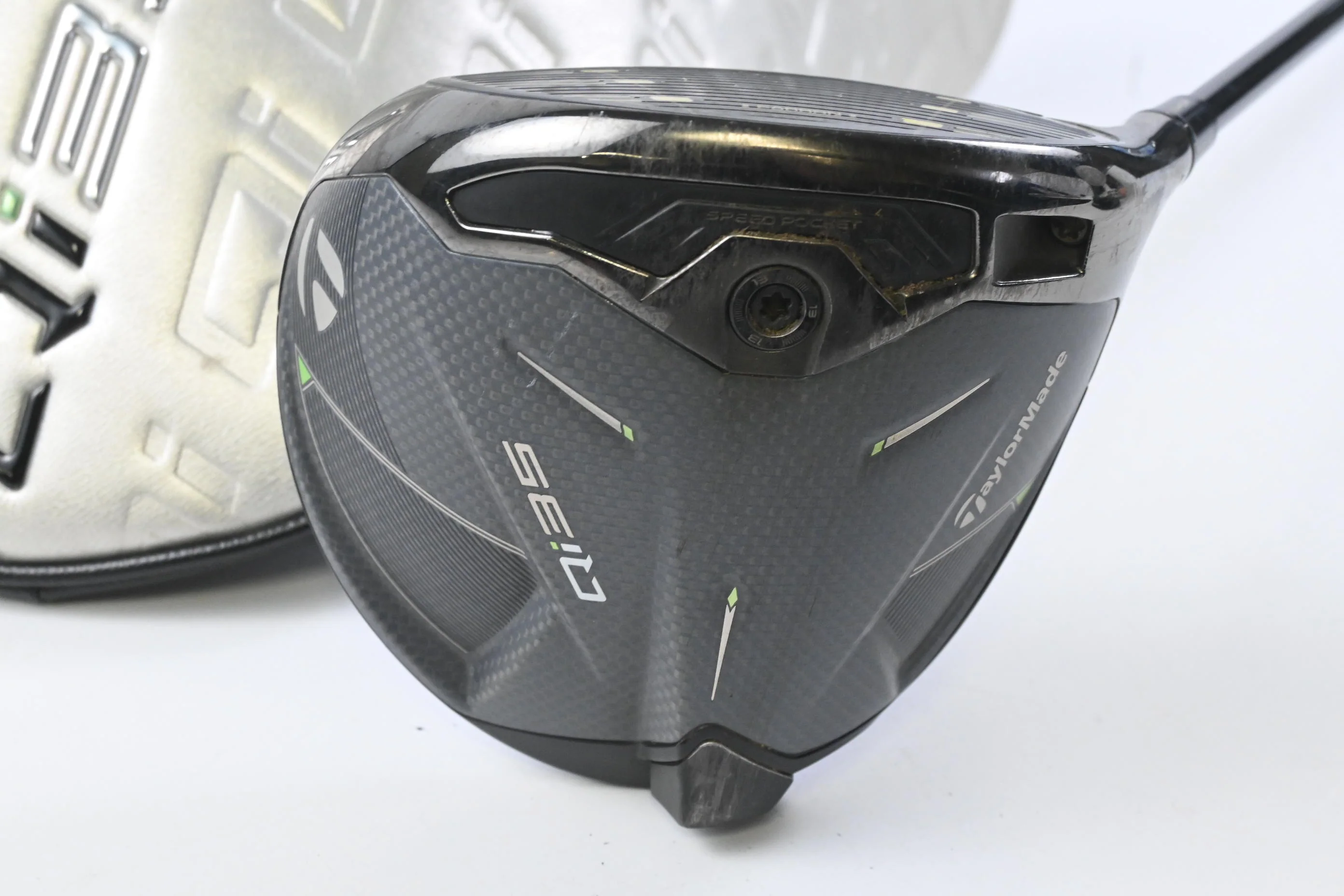 Taylormade Qi35 Driver / 10.5 Degree / Regular Flex Fujikura Ventus Red 5 Shaft - Image 2