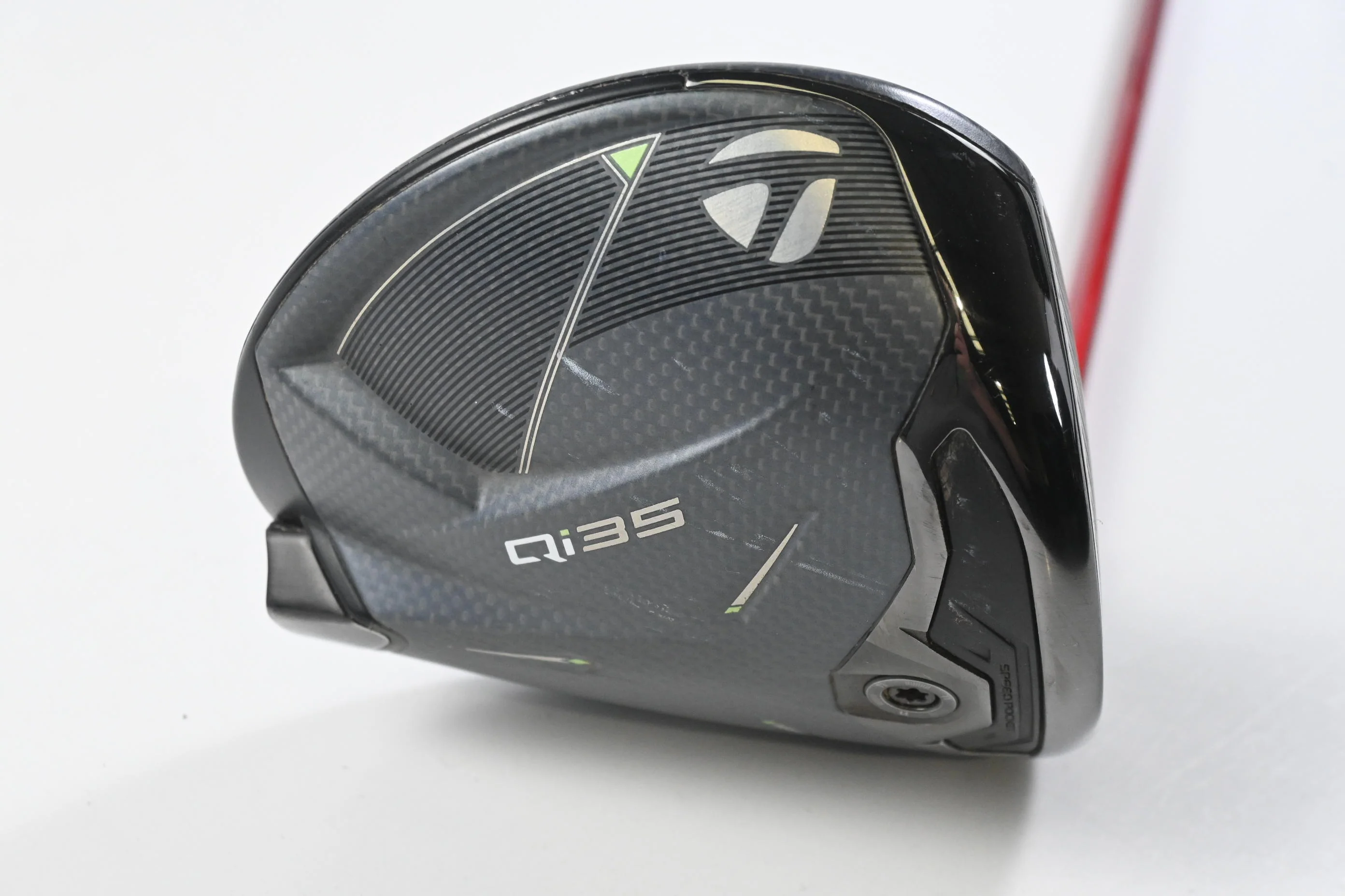 Taylormade Qi35 Driver / 9 Degree / Regular Flex Ventus Red 5 Shaft