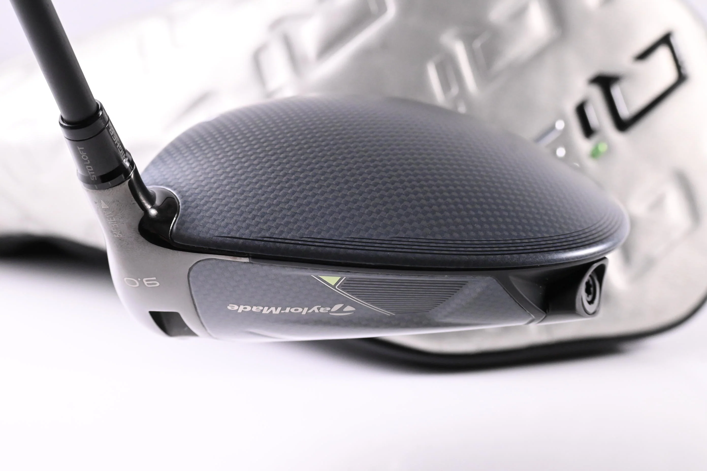 Taylormade Qi35 Driver / 9 Degree / Regular Flex Mitsubishi Vanquish 5 Shaft - Image 5