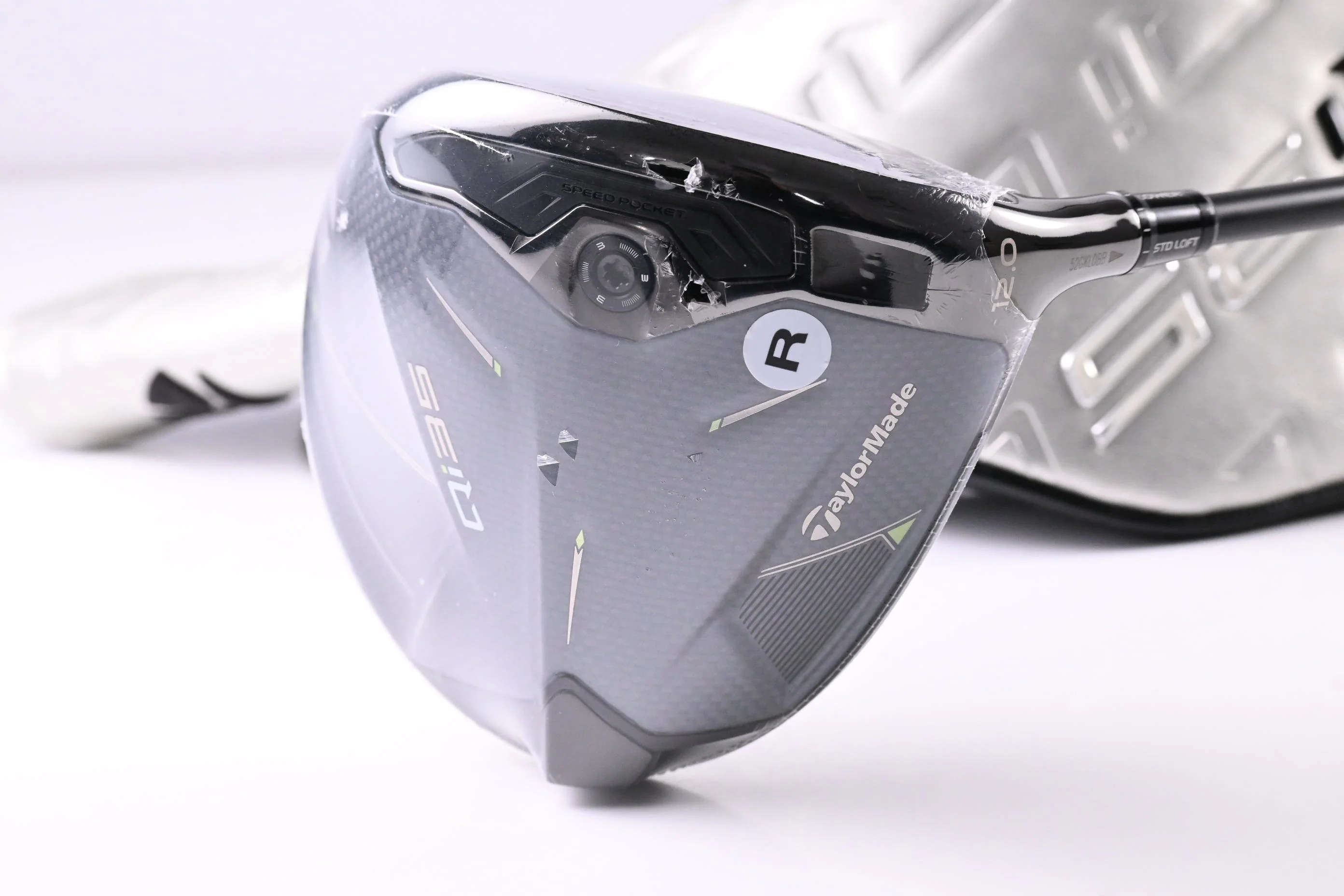 Taylormade Qi35 Driver / 12 Degree / Regular Flex Fujikura Ventus Blue 5 Shaft - Image 2