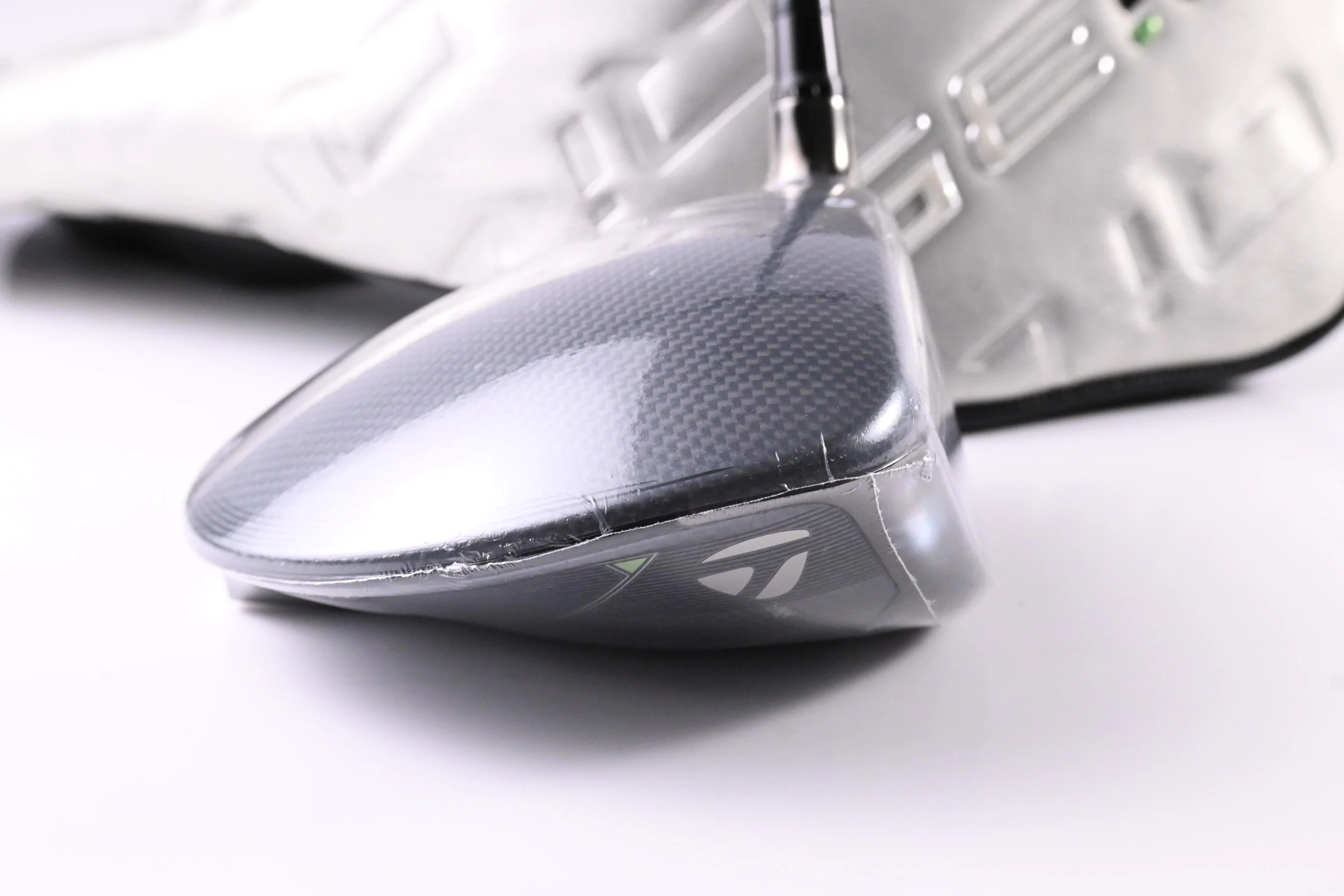 Taylormade Qi35 Driver / 12 Degree / Regular Flex Fujikura Ventus Blue 5 Shaft - Image 3
