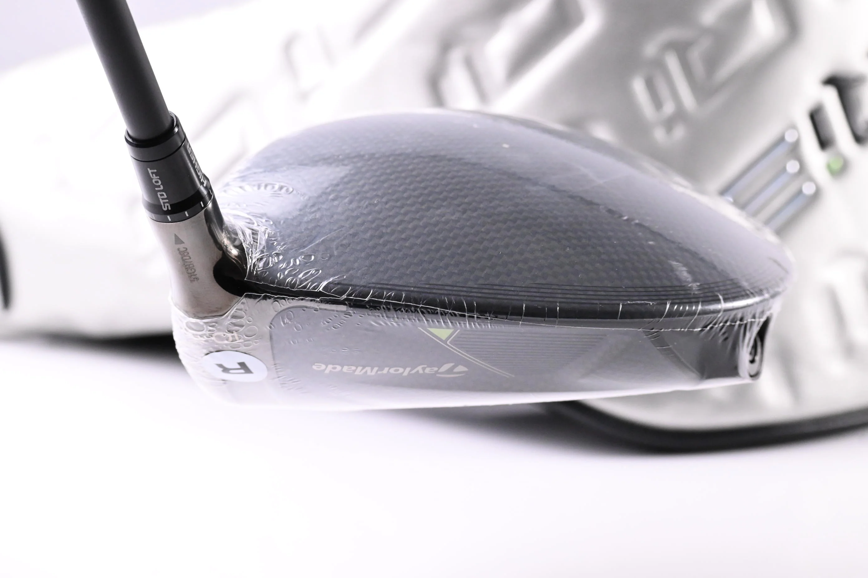Taylormade Qi35 Driver / 10.5 Degree / Regular Flex Fujikura Ventus Blue 5 Shaft - Image 5