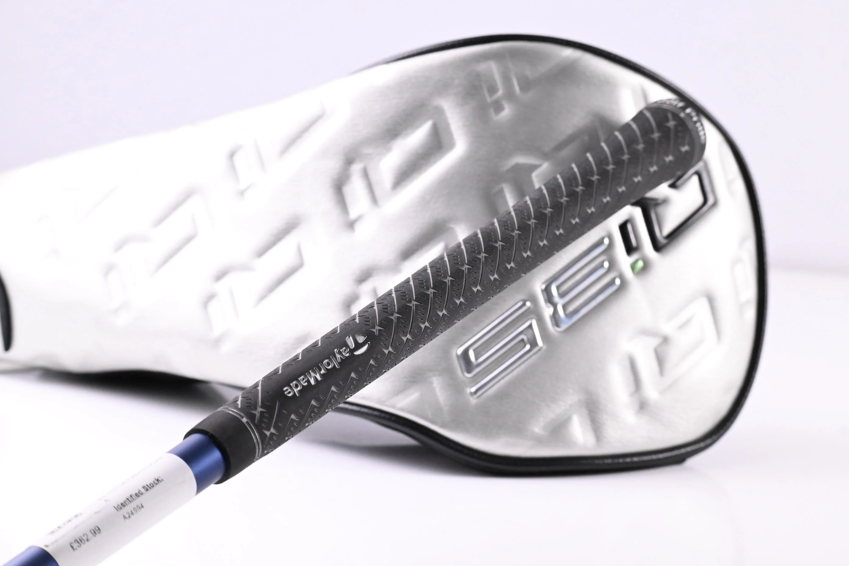 Taylormade Qi35 Driver / 10.5 Degree / Regular Flex Fujikura Ventus Blue 5 Shaft - Image 8