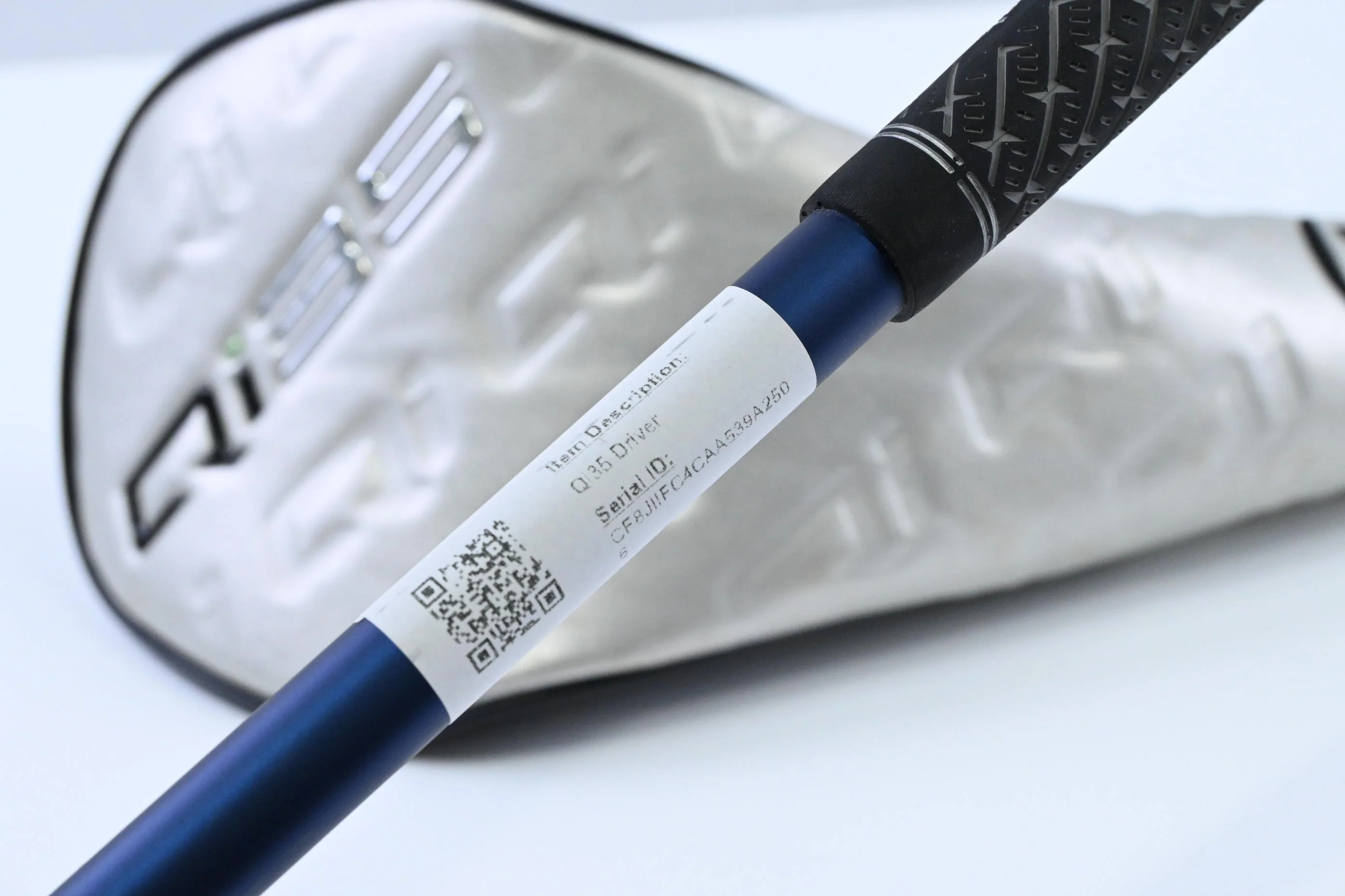 Taylormade Qi35 Driver / 10.5 Degree / Regular Flex Fujikura Ventus Blue 5 Shaft - Image 7