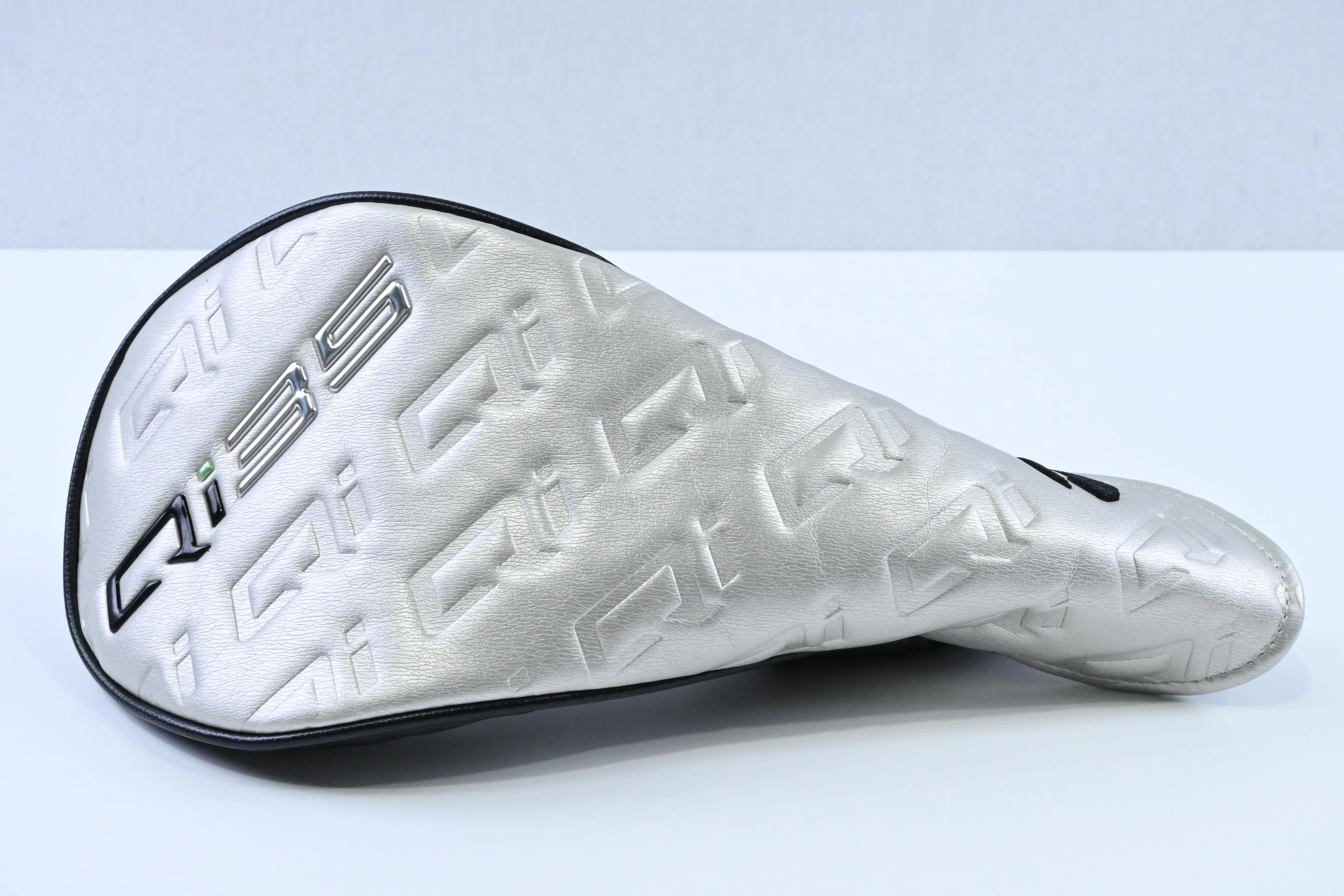 Taylormade Qi35 Driver / 10.5 Degree / Regular Flex Fujikura Air Speeder 50 - Image 10