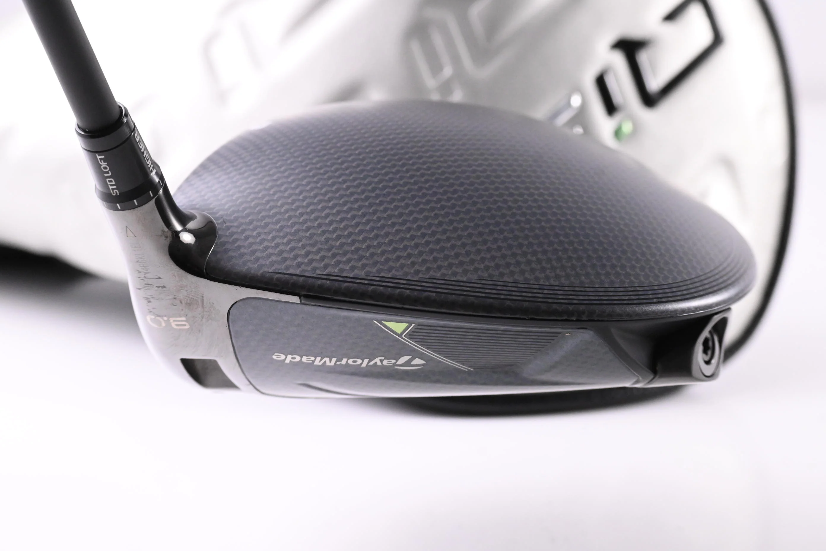 Taylormade Qi35 Driver / 9 Degree / Stiff Flex Kai'li Blue CB Darkwaves 60 Shaft - Image 5