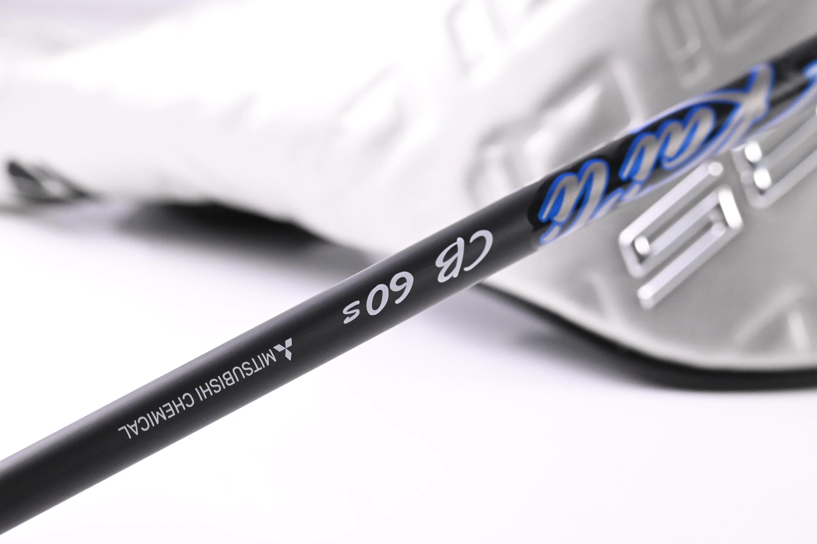Taylormade Qi35 Driver / 9 Degree / Stiff Flex Kai'li Blue CB Darkwaves 60 Shaft - Image 6