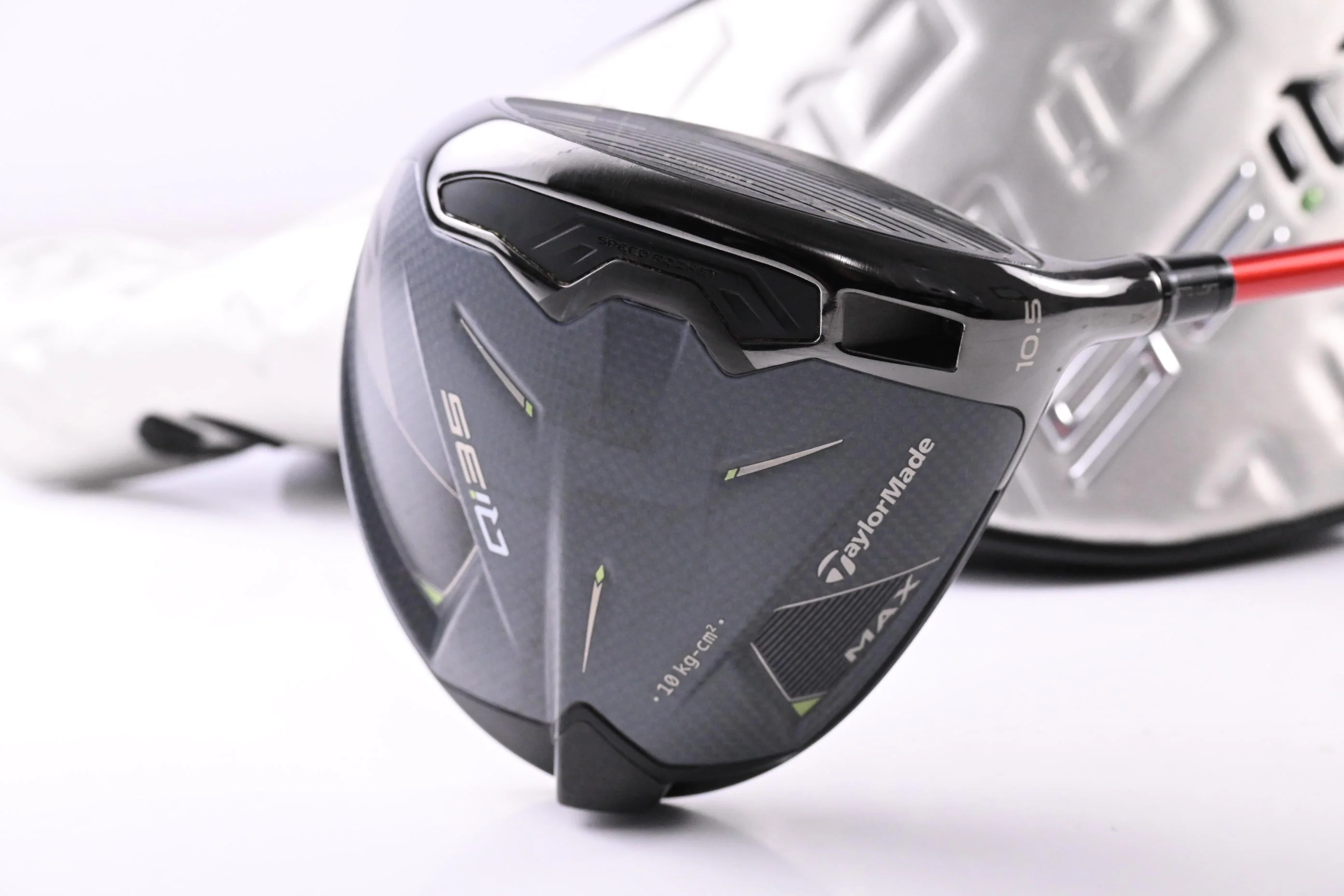 Taylormade Qi35 Driver / 10.5 Degree / Stiff Flex Ventus TR Velocore Red 5 Shaft - Image 2