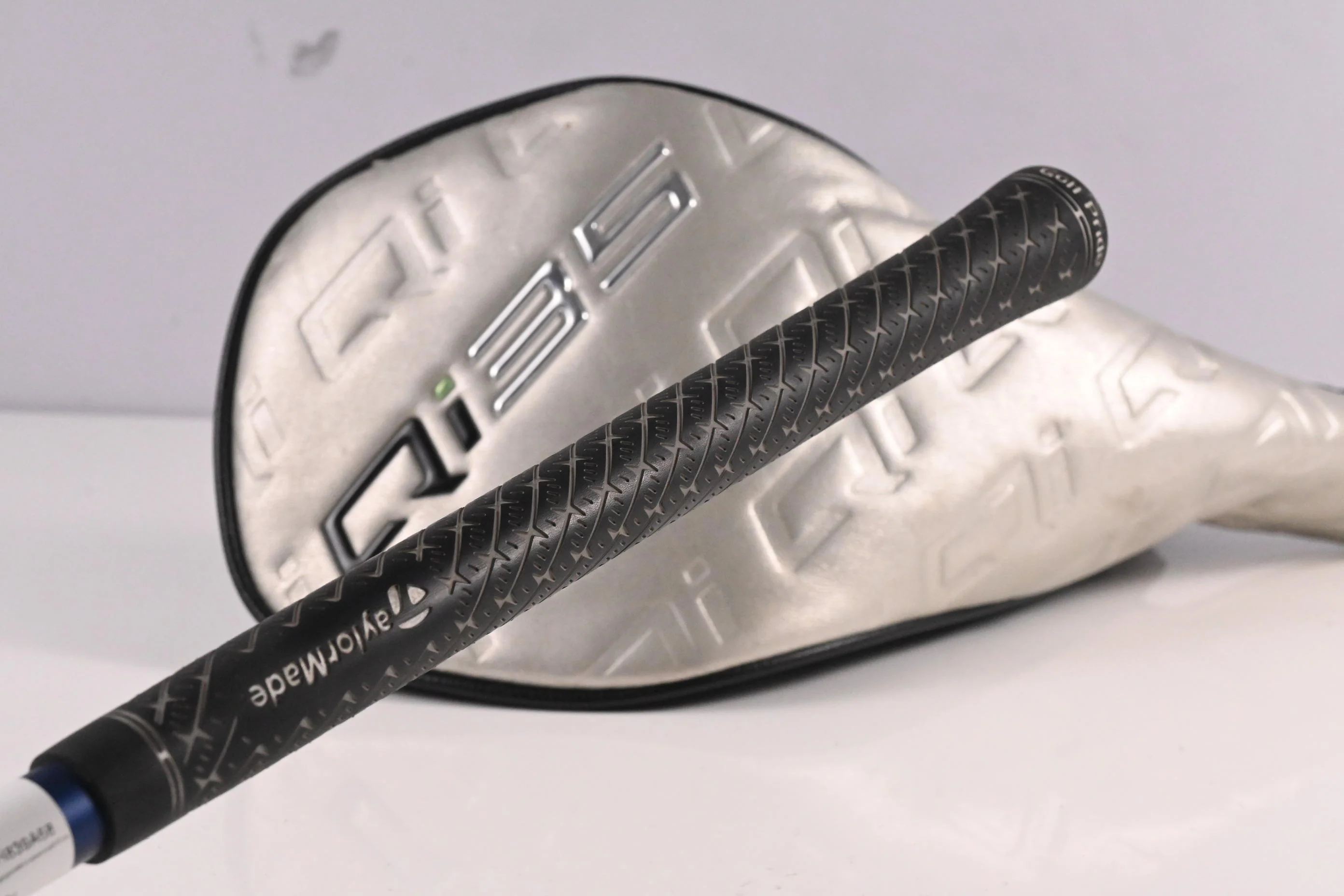 Left Hand Taylormade Qi35 Driver / 10.5 Degree / Regular Flex Ventus Blue 5 - Image 8