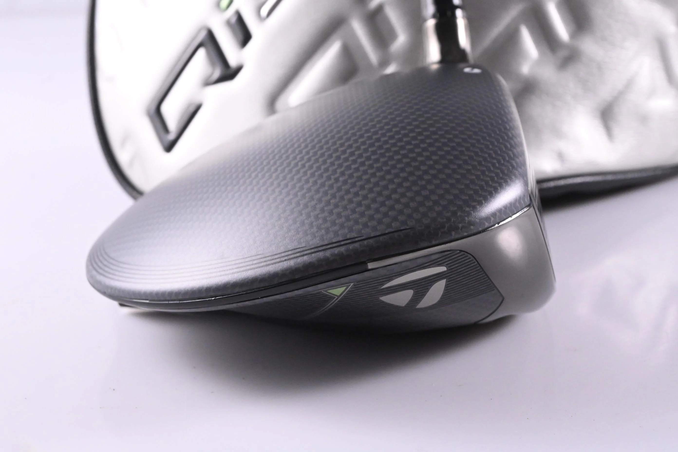 Taylormade Qi35 Driver / 9 Degree / Regular Flex Fujikura Ventus Blue 5 Shaft - Image 3