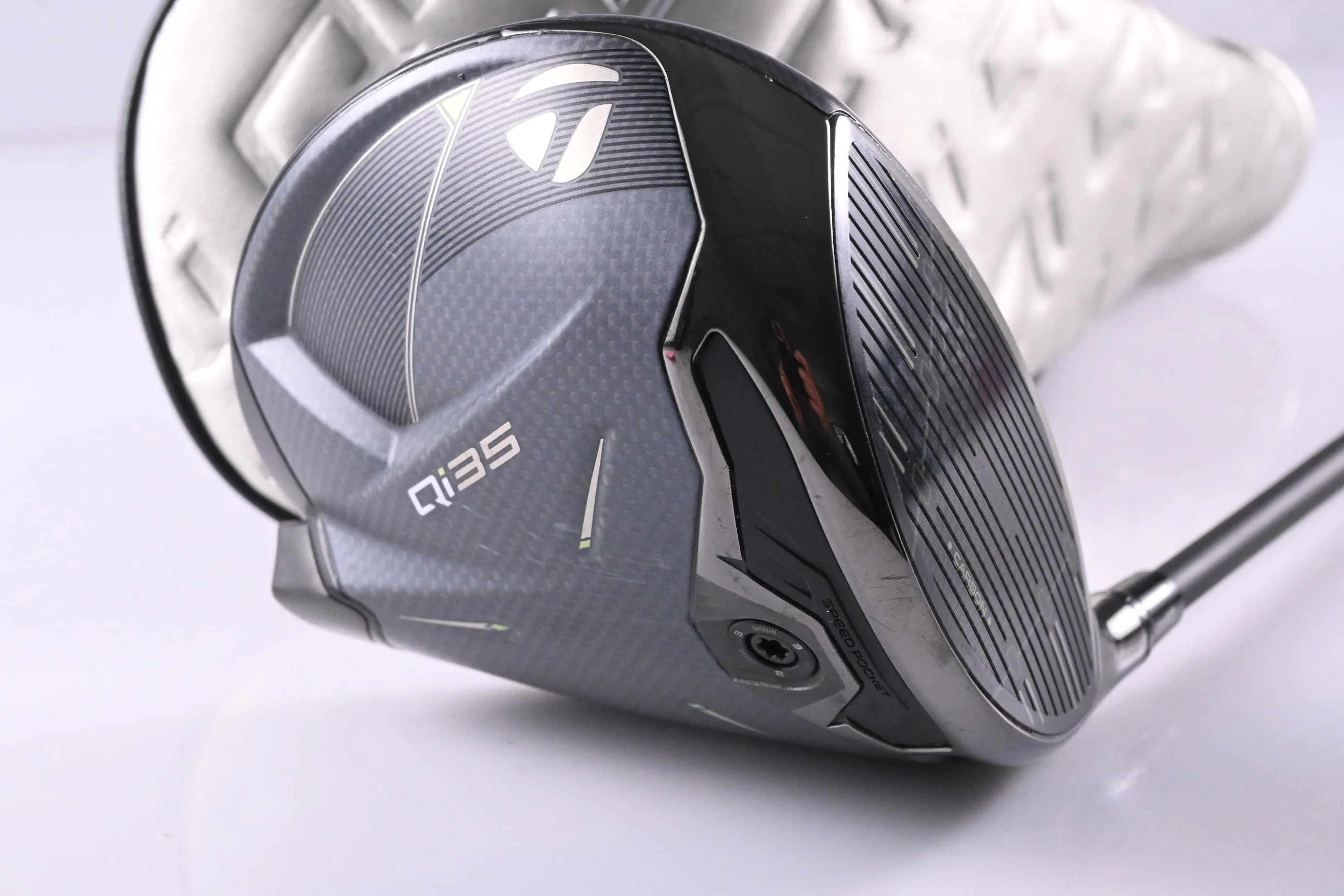 Taylormade Qi35 Driver / 9 Degree / Stiff Flex Reax White 60 Shaft