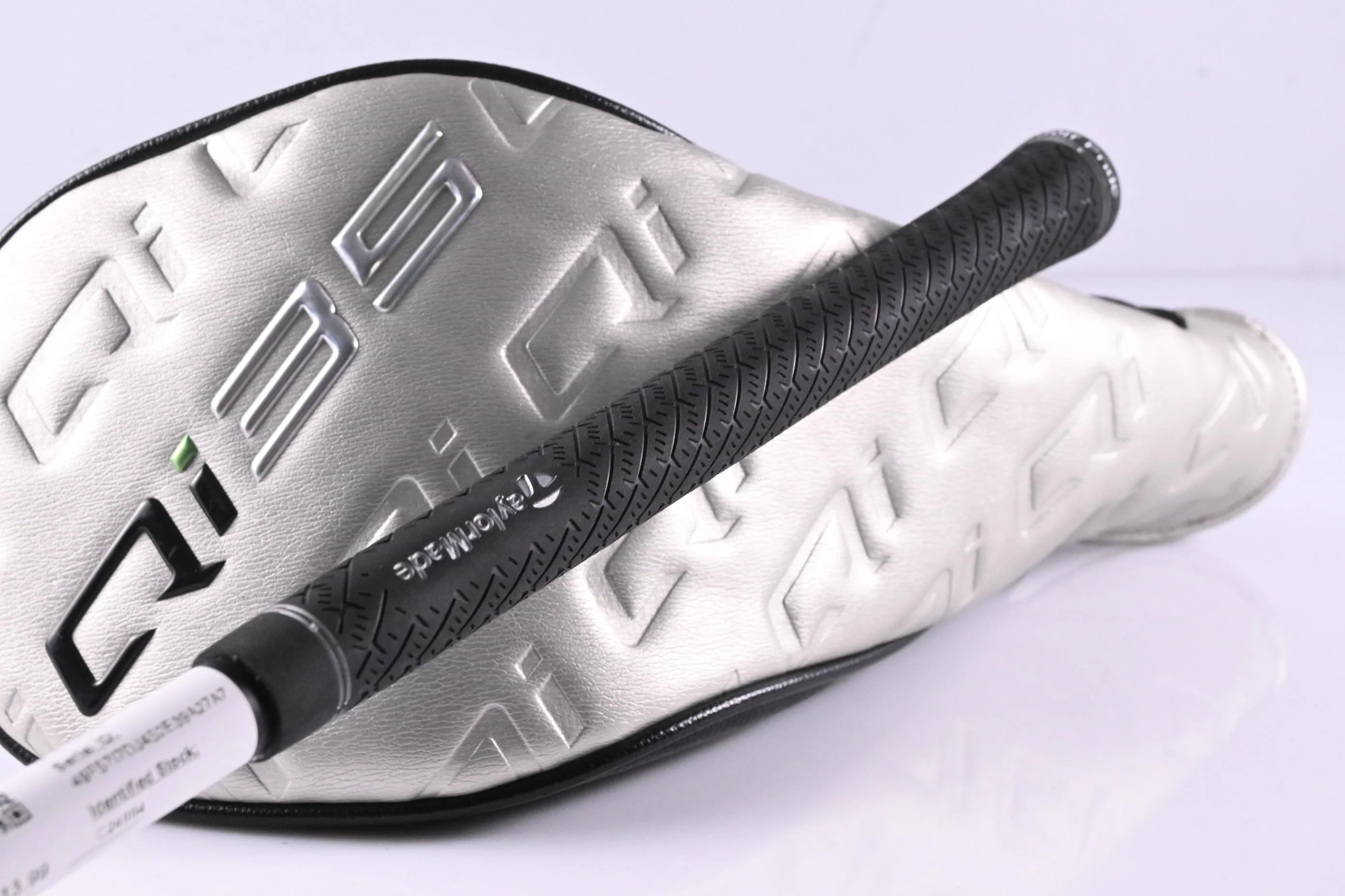 Taylormade Qi35 Driver / 9 Degree / Stiff Flex Reax White 60 Shaft - Image 8