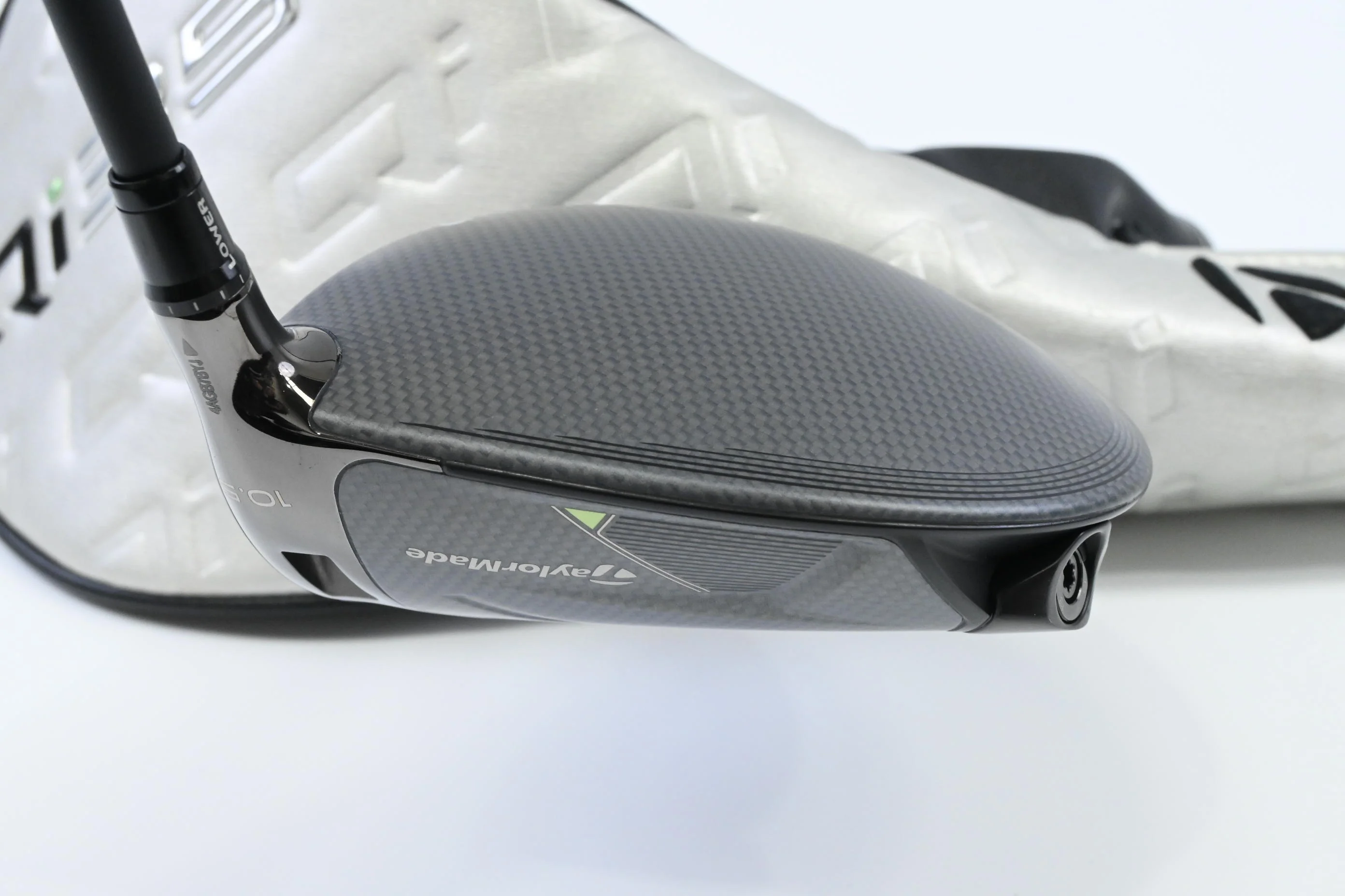 Taylormade Qi35 Driver / 10.5 Degree / Senior Flex Vanquish 4 Shaft - Image 5