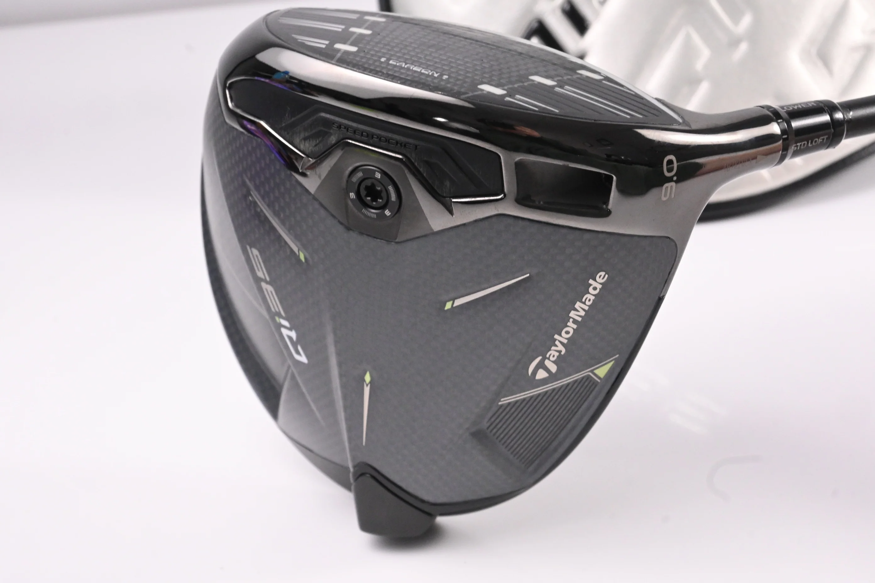 Taylormade Qi35 Driver / 9 Degree / Stiff Flex UST VTS Tour SPX 6 Shaft - Image 2
