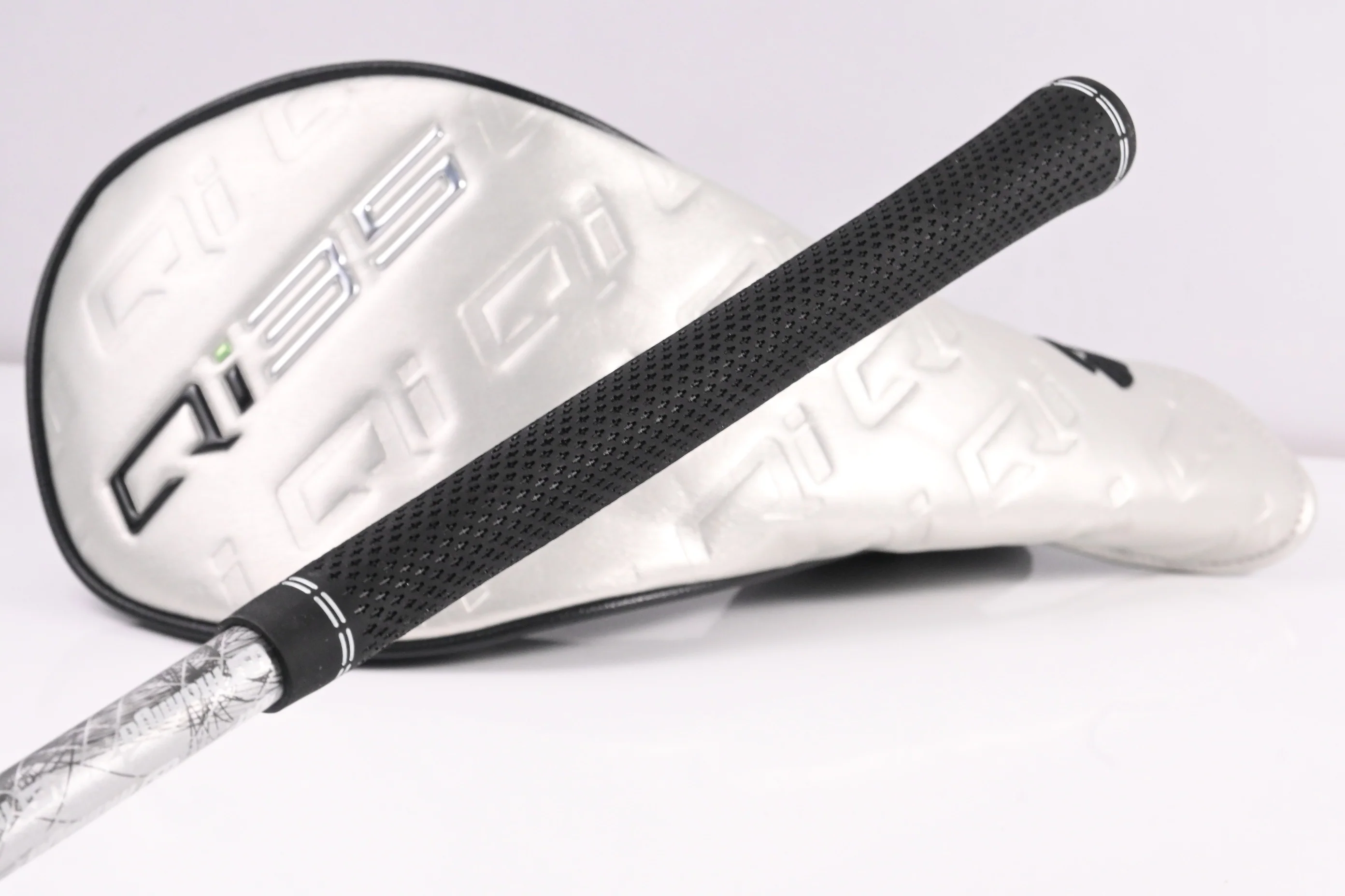Taylormade Qi35 Driver / 9 Degree / Stiff Flex UST VTS Tour SPX 6 Shaft - Image 8