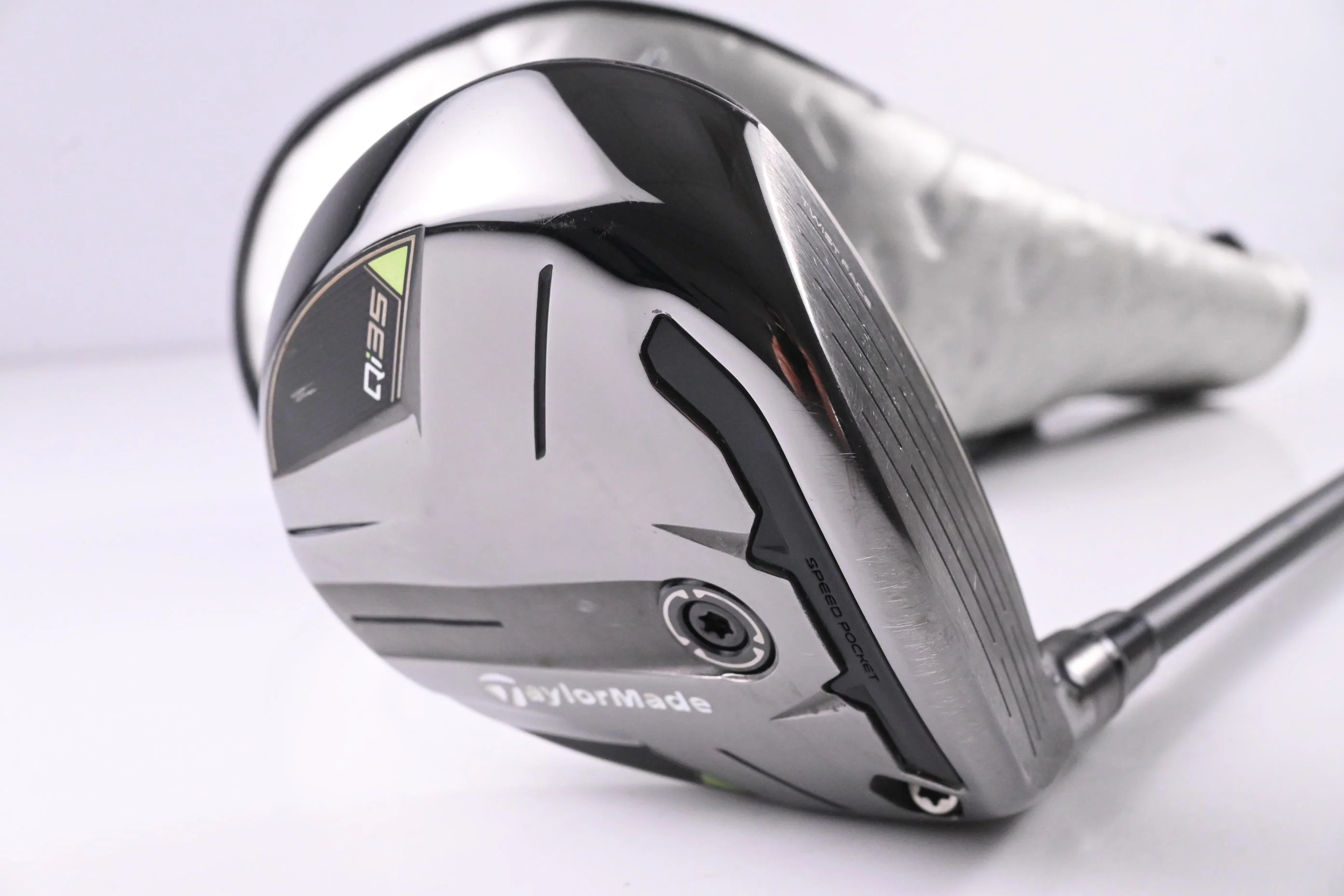 Taylormade Qi35 #5 Wood / 18 Degree / Regular Flex Fujikura Ventus Blue 5 Shaft