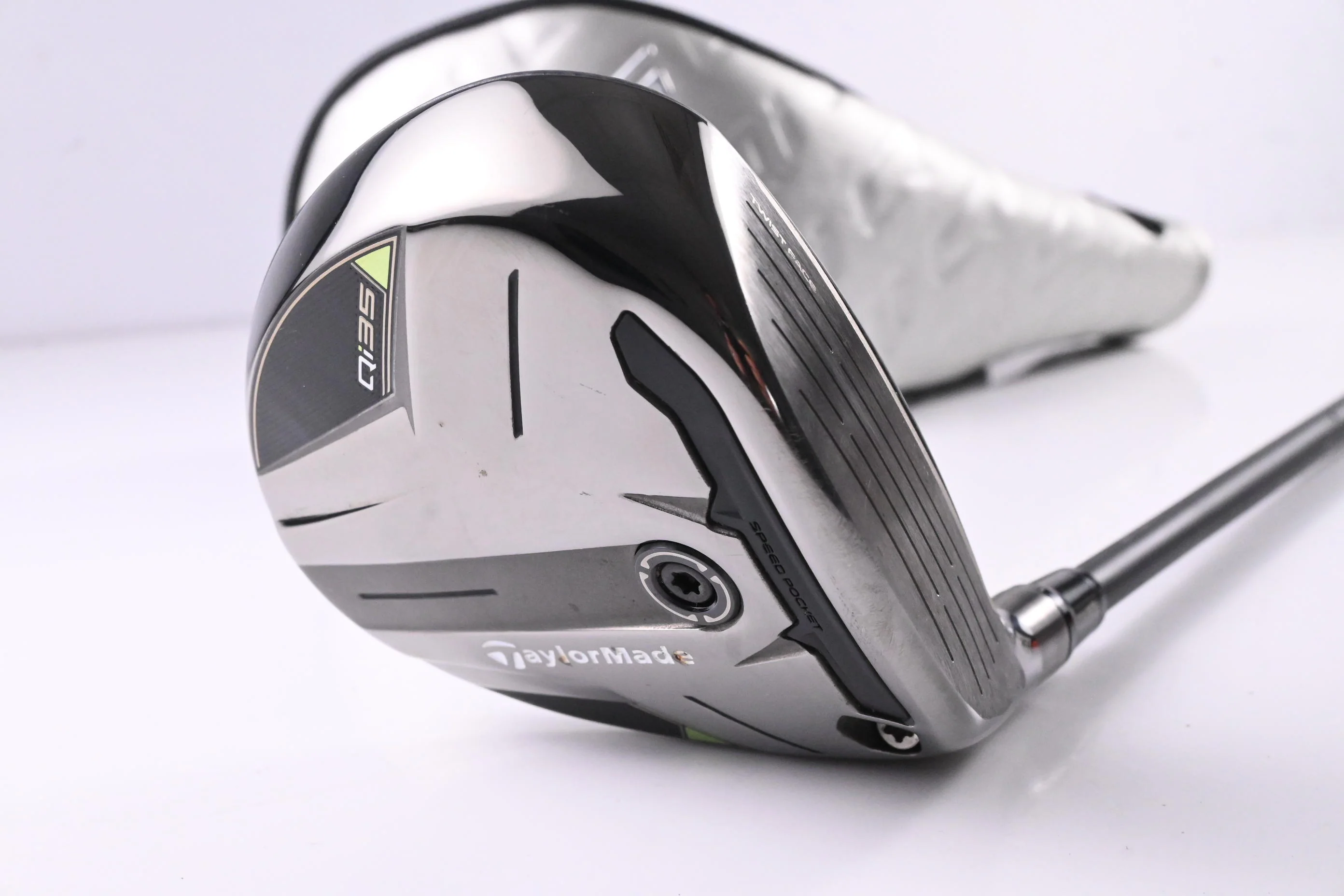Taylormade Qi35 #3 Wood / 15 Degree / Regular Flex Fujikura Ventus Blue 5 Shaft
