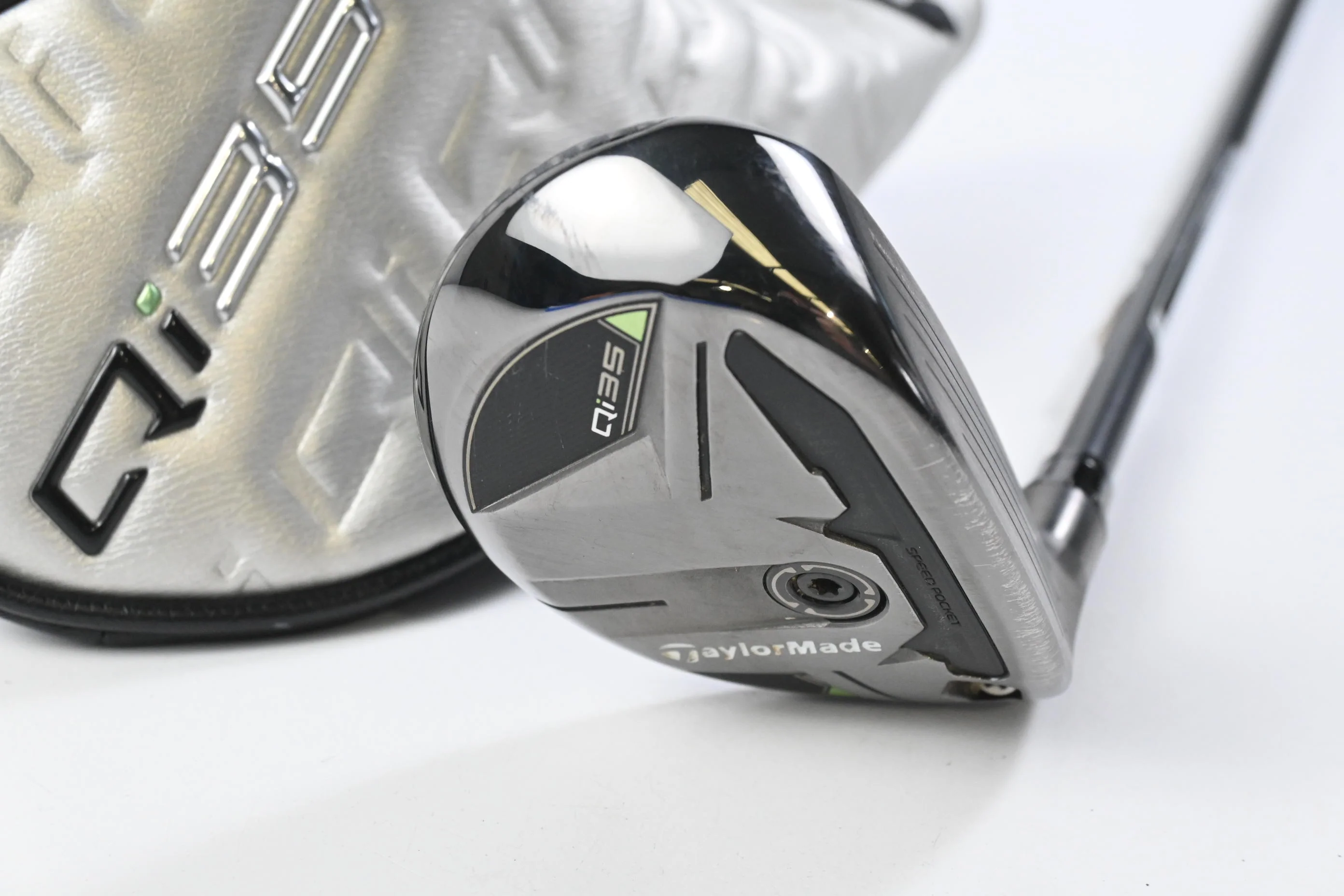 Taylormade Qi35 #2 Hybrid / 17 Degree / Stiff Flex Fujikura Ventus Blue 7 Shaft