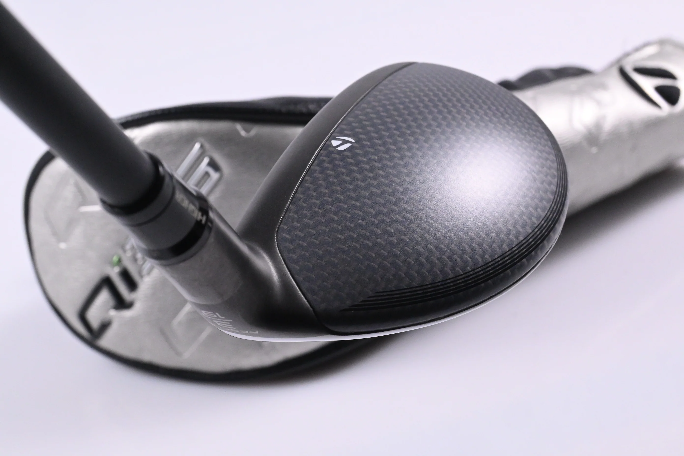 Taylormade Qi35 #3 Hybrid / 19 Degree / Stiff Flex Fujikura Ventus Blue 7 Shaft - Image 5