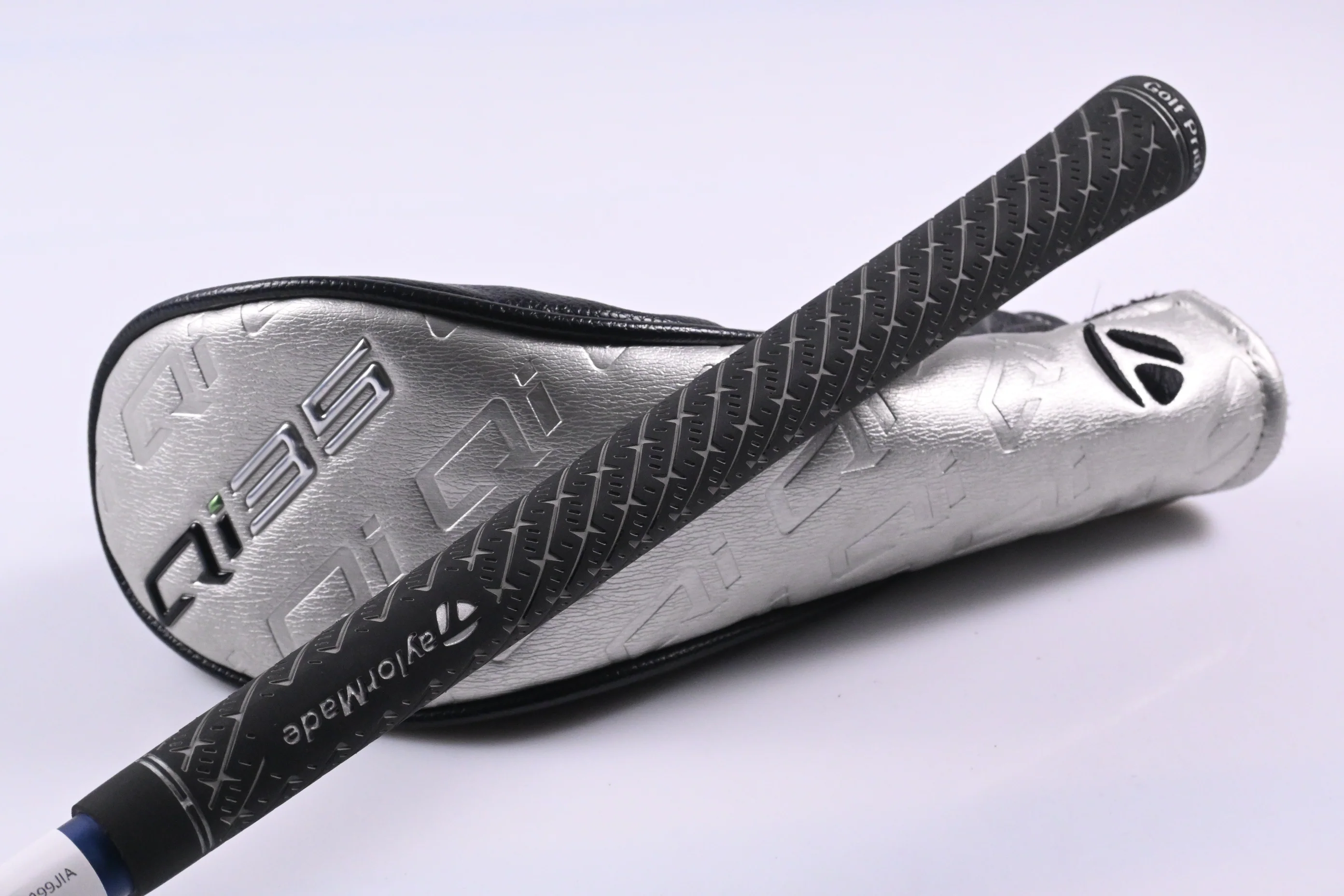 Taylormade Qi35 #3 Hybrid / 19 Degree / Stiff Flex Fujikura Ventus Blue 7 Shaft - Image 8
