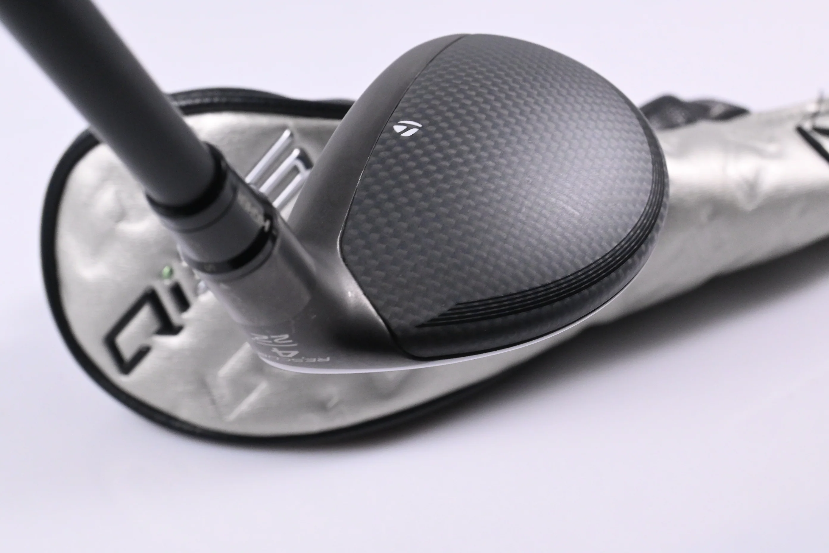 Taylormade Qi35 #4 Hybrid / 22 Degree / Regular Flex Fujikura Ventus Blue 6 - Image 5